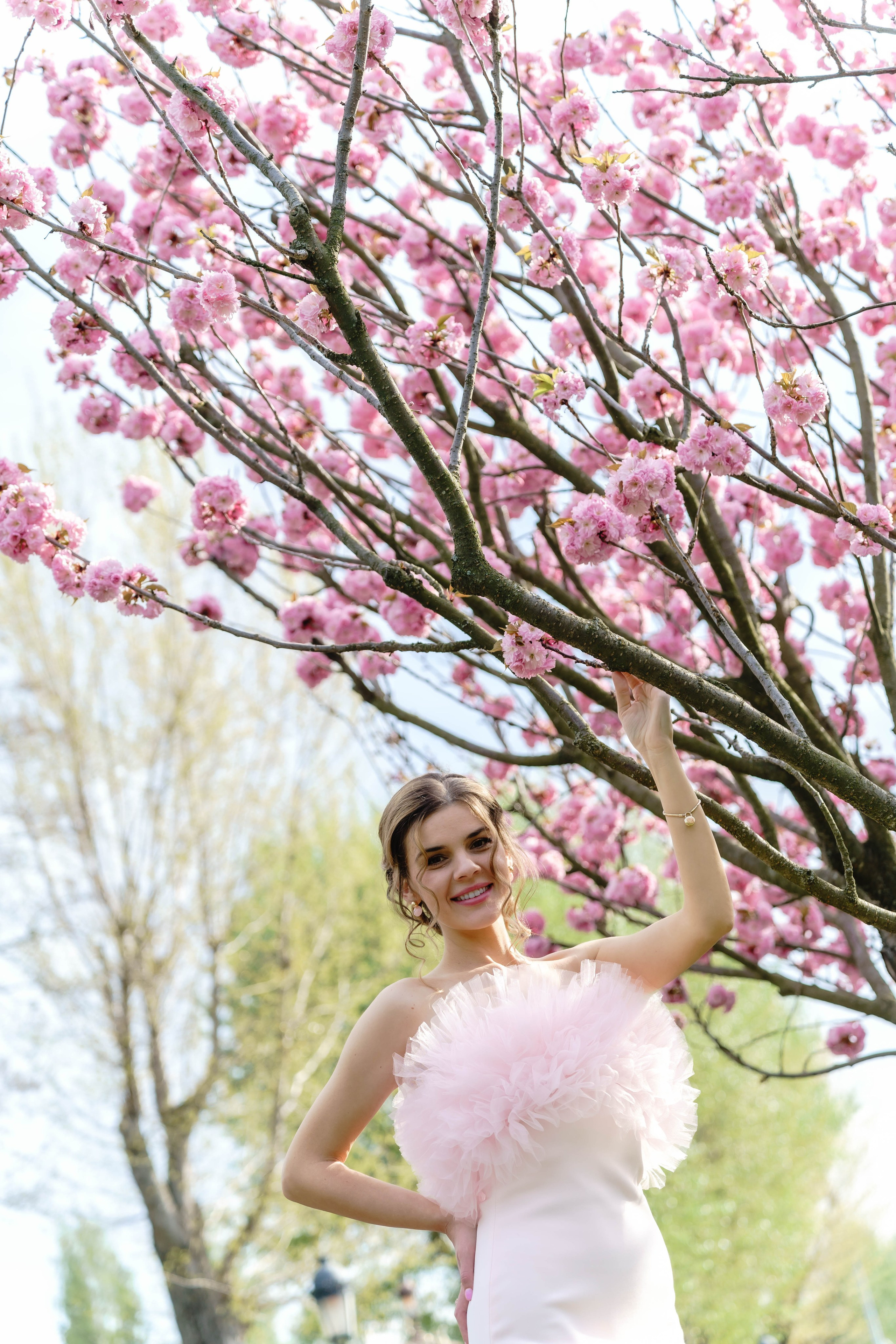 Фотосесія в сакурах. Family photographer in Kiev Natalia Shkavron