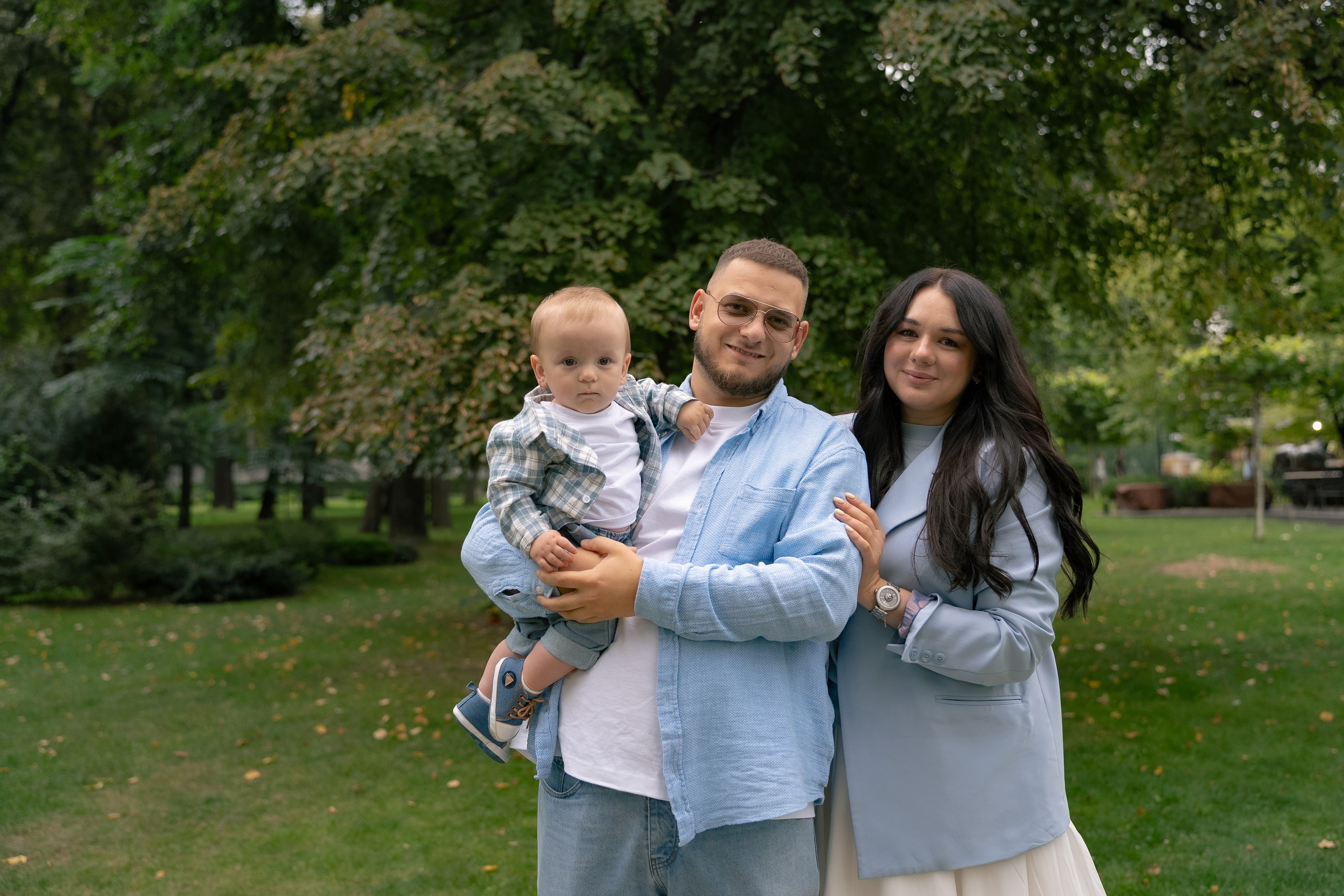 сімейна фотосесія, фотограф київ, фотосесія біля ресторану прага, фотосесія біля парку Прага, сімейна фотосесія, сімейна фотосесія на ВДНГ