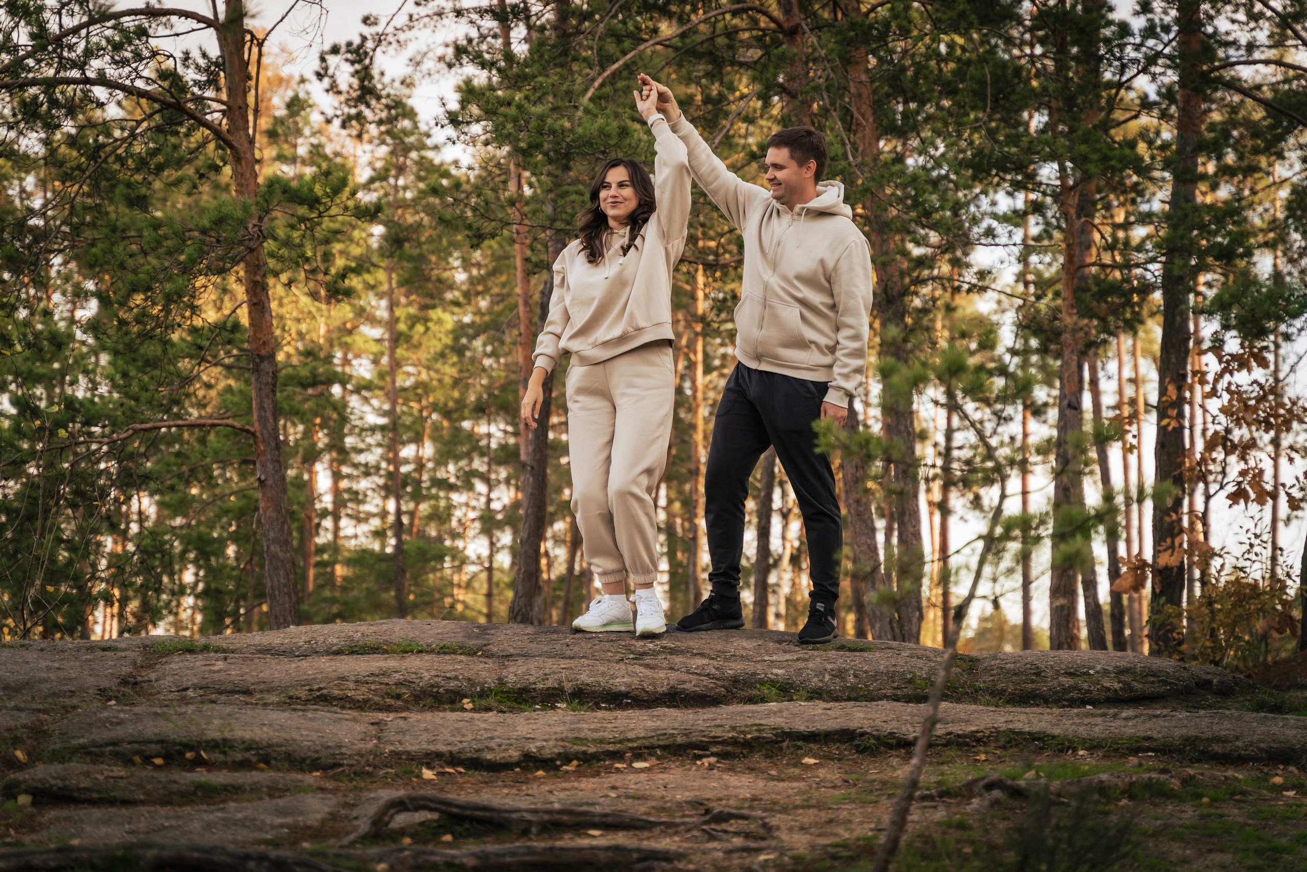 Сімейна фотосесія на природі біля Коростишівського карєру. Сімейний фотограф Київ Наталія Шкаврон