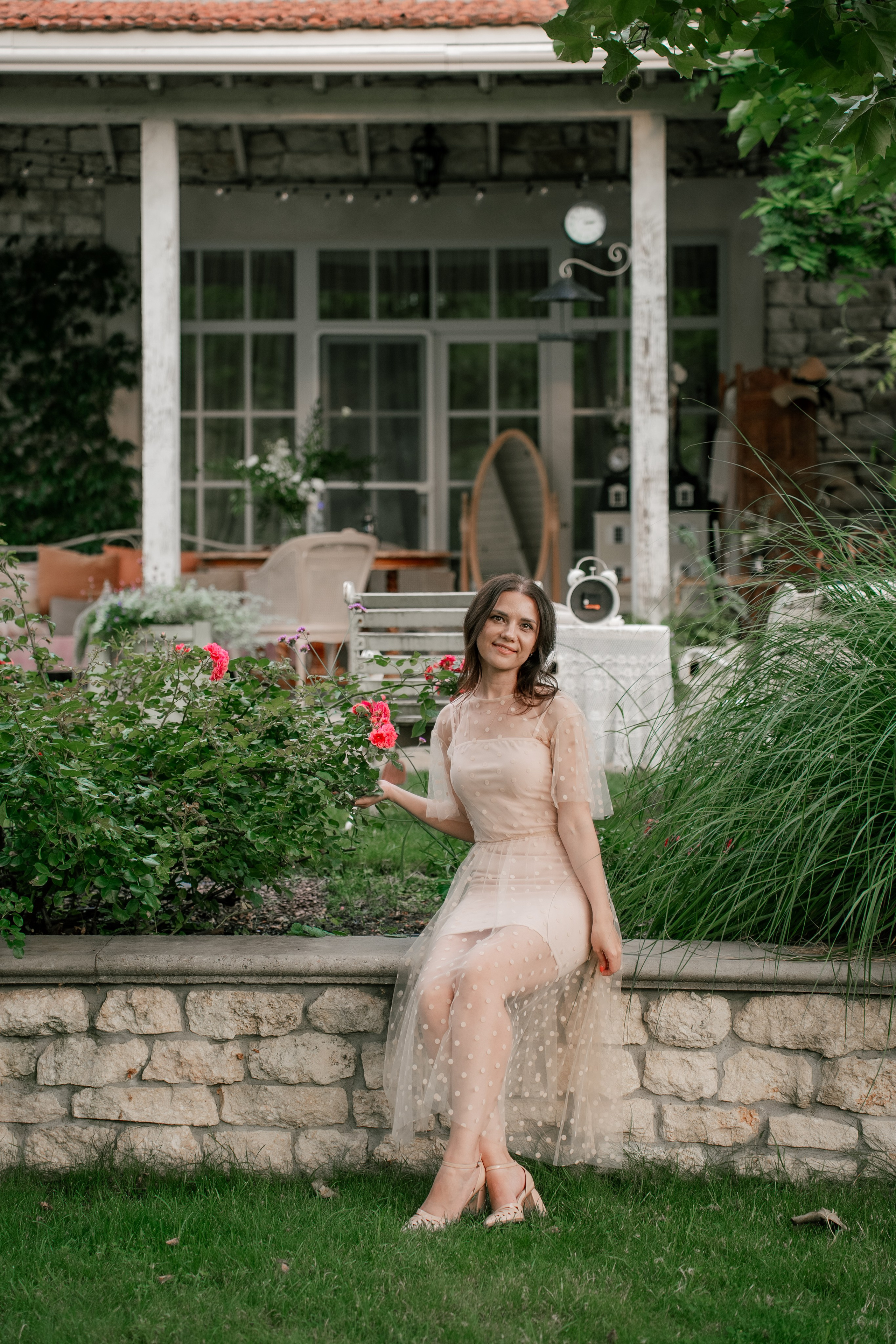 Фотосеся індивідуальна в гортензіях. Сімейний фотограф Київ Наталія Шкаврон