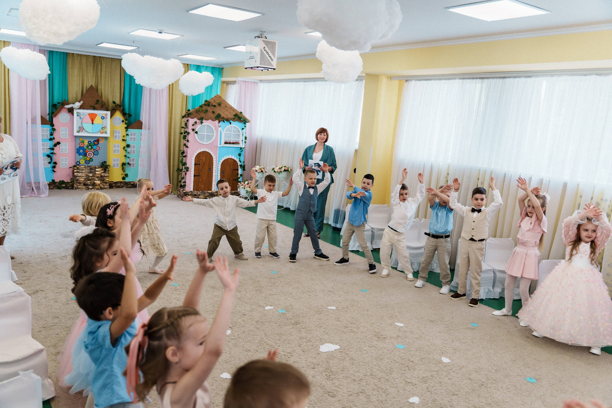 Випускний у садку. Сімейний фотограф Київ Наталія Шкаврон