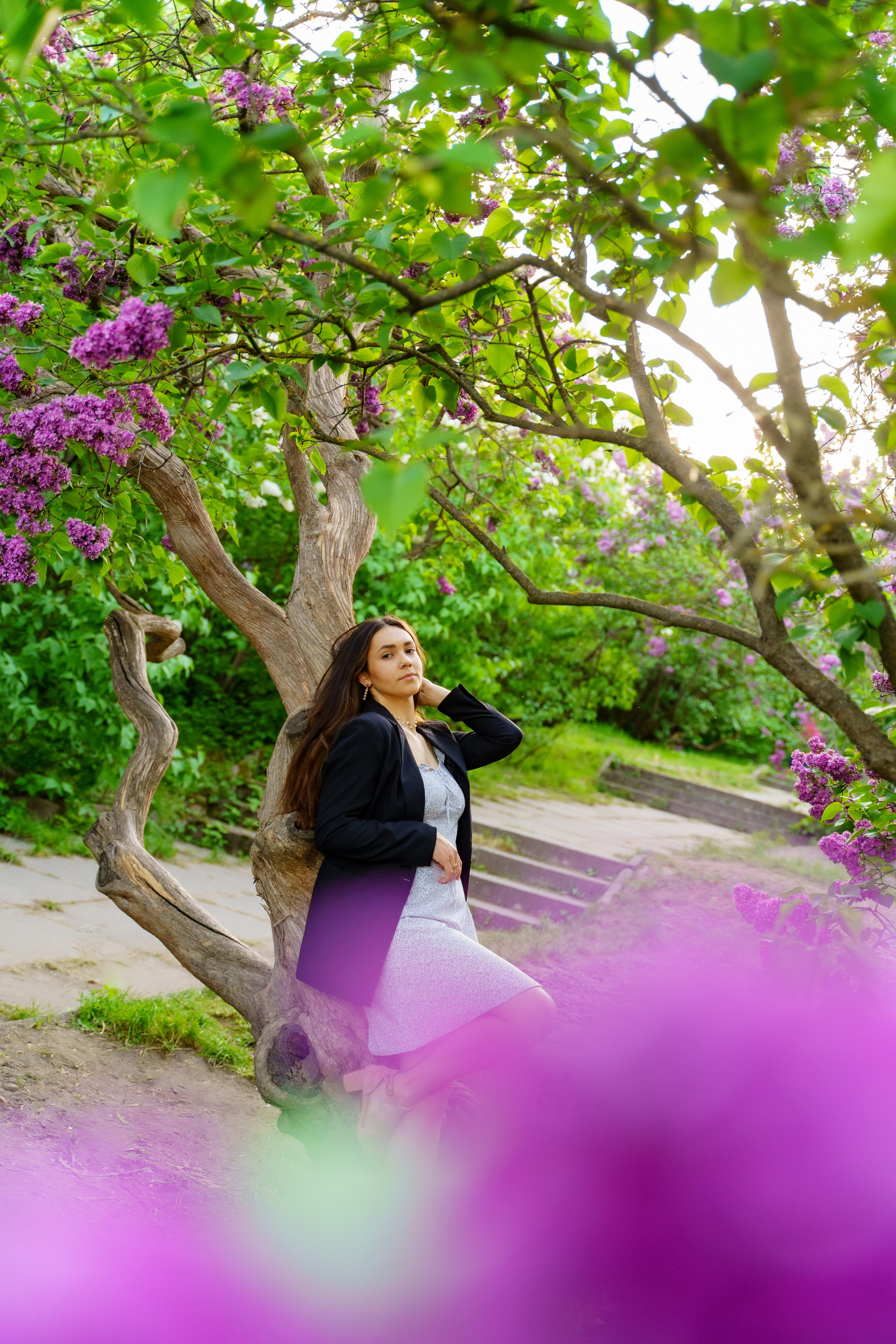 Сімейна фотосесія в бузку Київ. Сімейний фотограф Київ Наталія Шкаврон