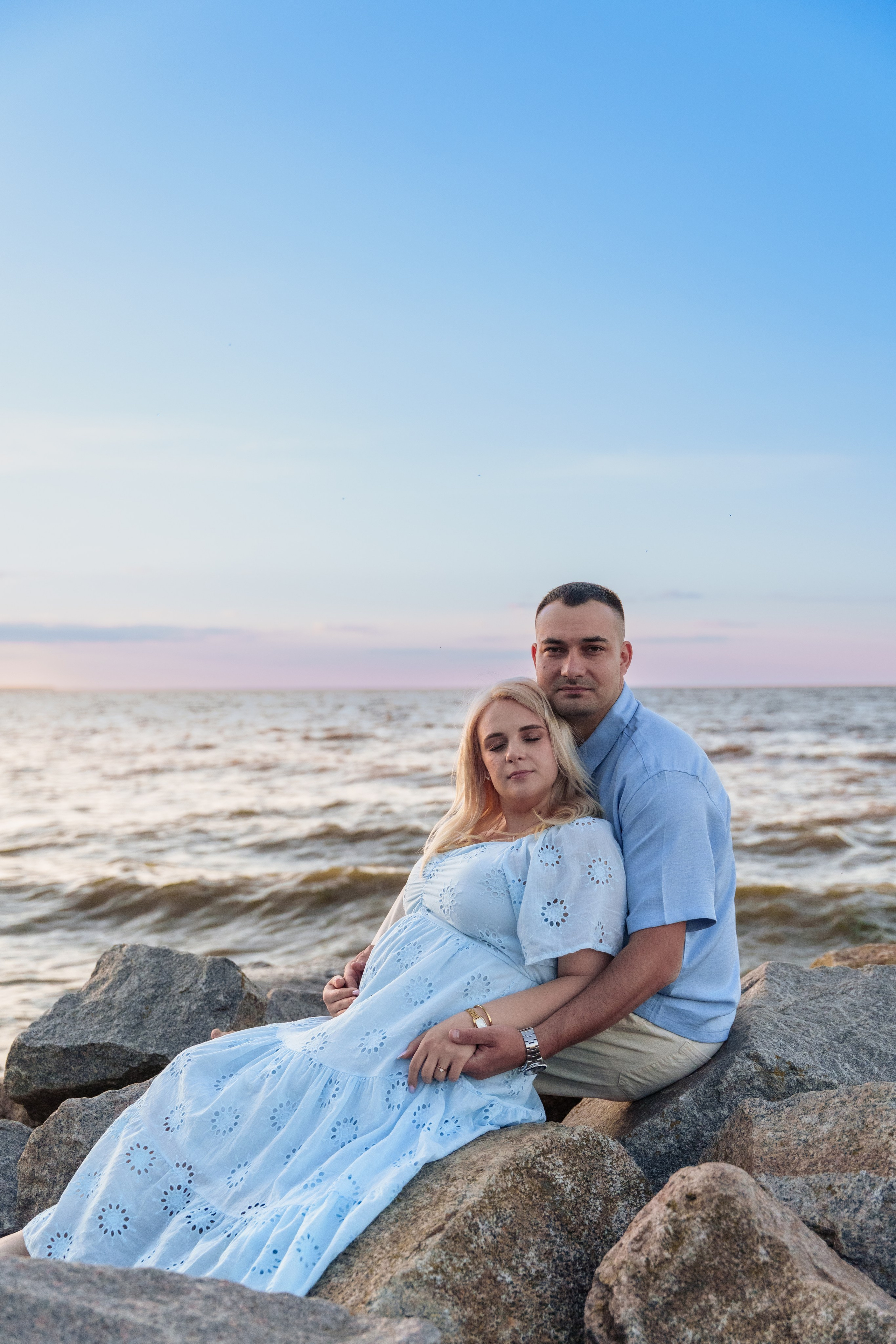 Гендер паті на Київському морі. Family photographer in Kiev Natalia Shkavron