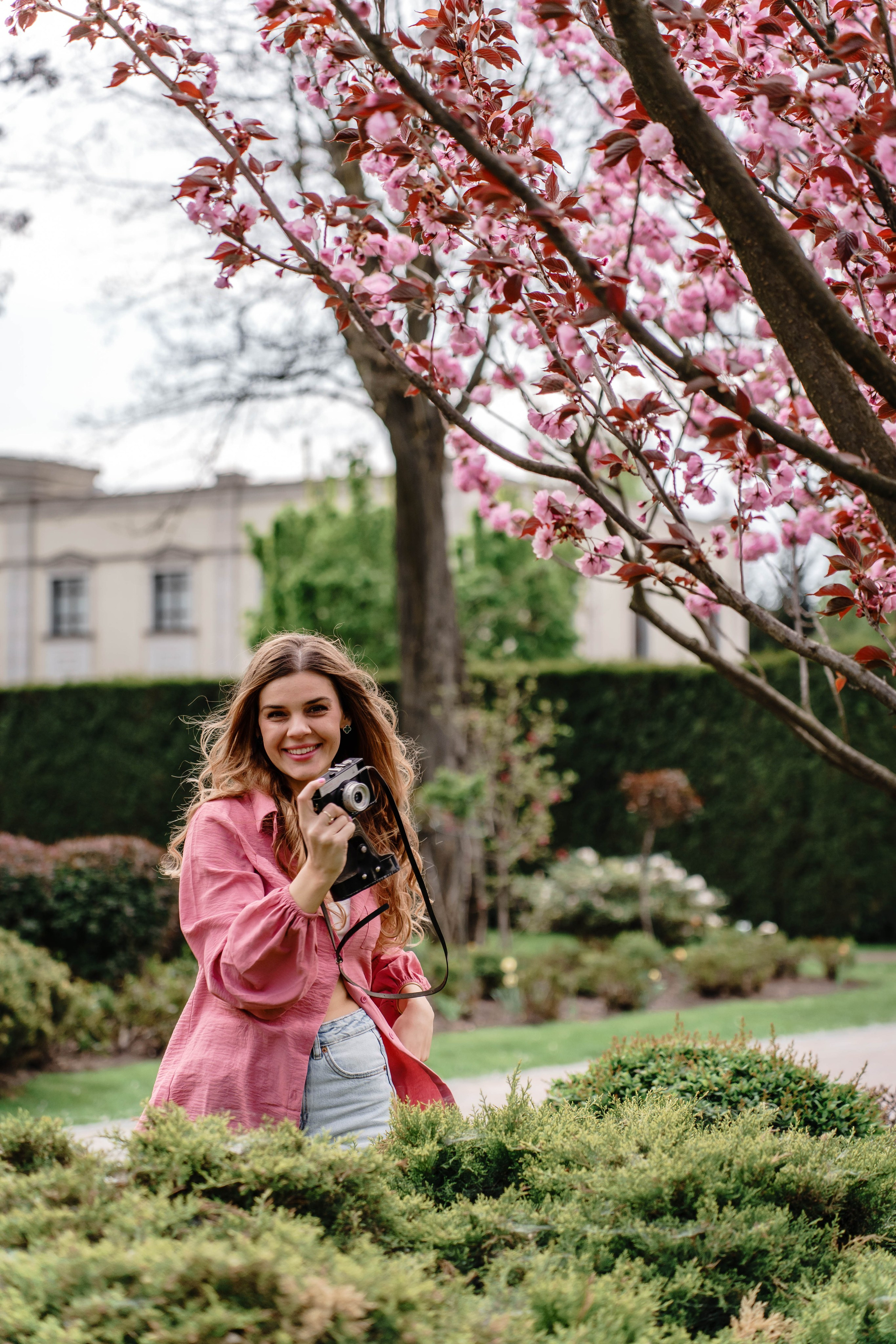 Фотосесія в сакурах. Family photographer in Kiev Natalia Shkavron