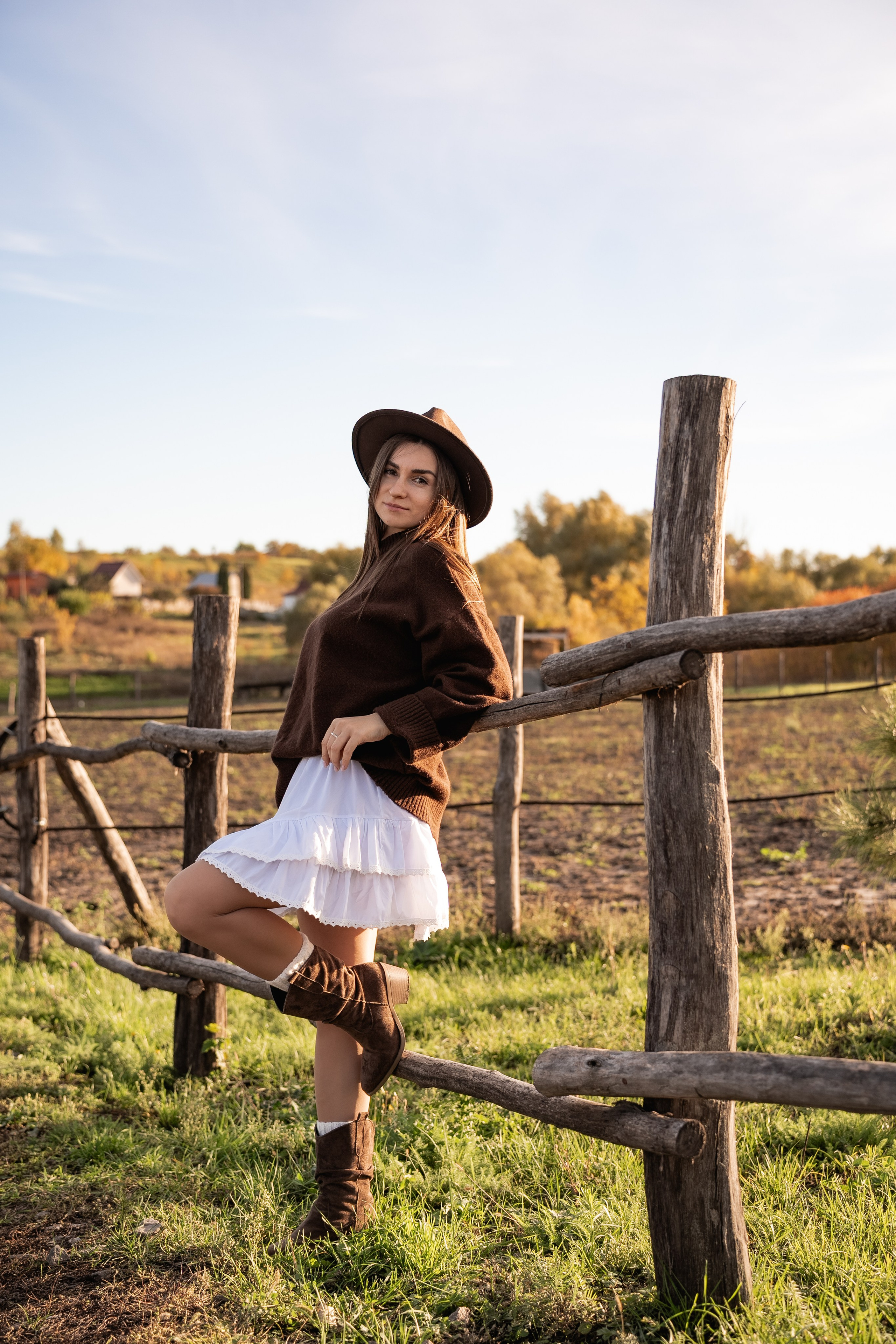 Сімейна фотосесія на кінній фермі. Family photographer in Kiev Natalia Shkavron
