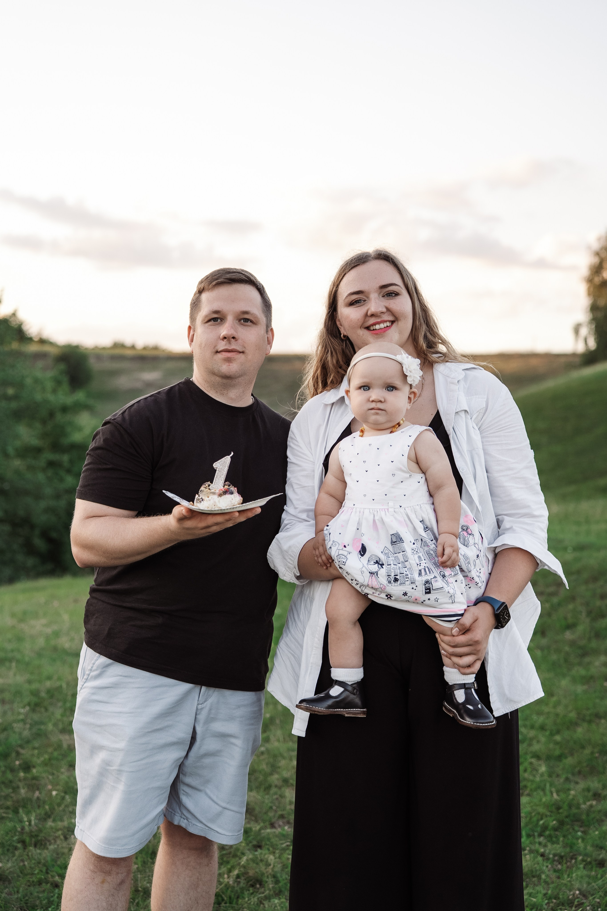 Святкування 1-го дня народження на овечій фермі. Family photographer in Kiev Natalia Shkavron