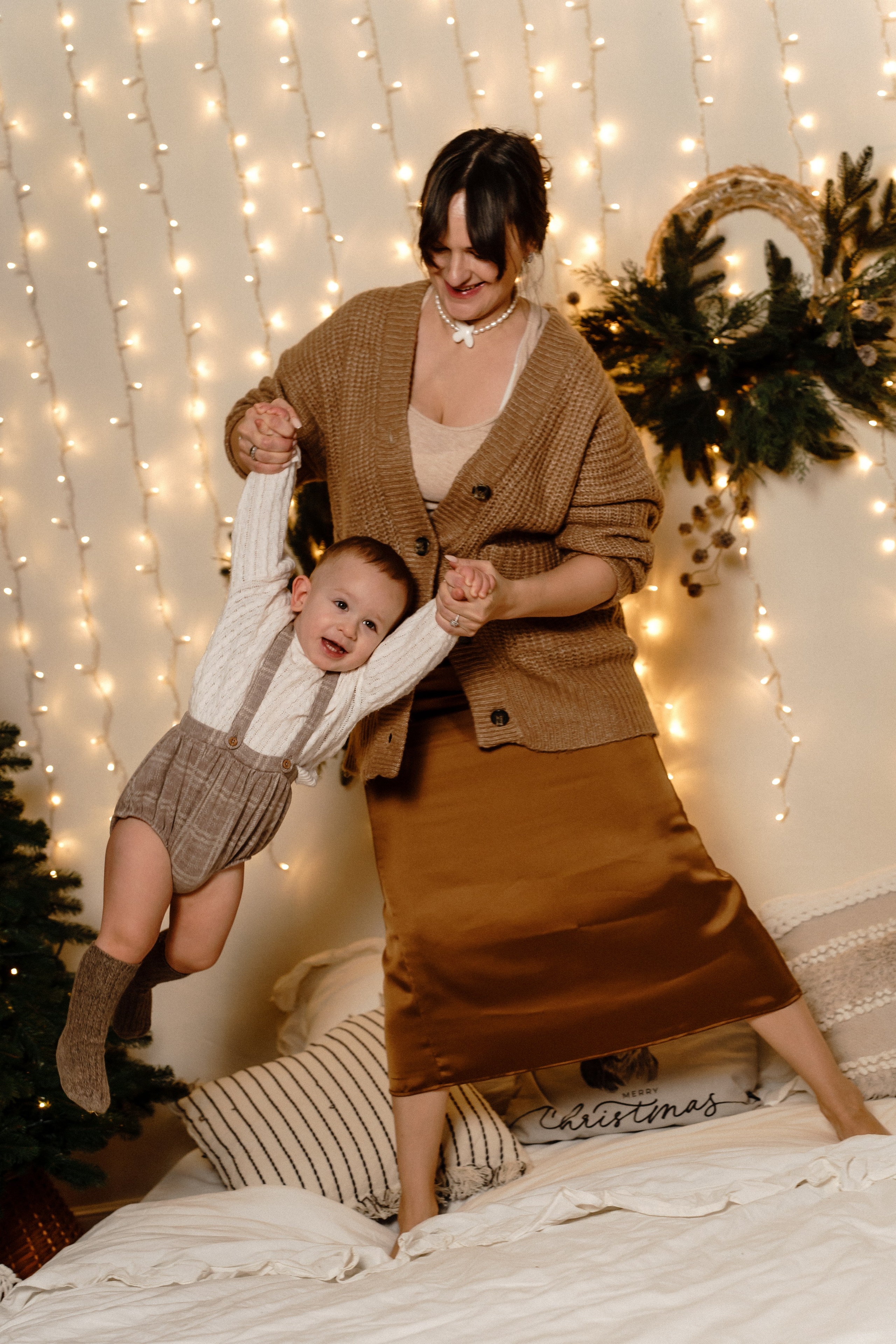 Новорічна фотосесія мами та сина. Family photographer in Kiev Natalia Shkavron