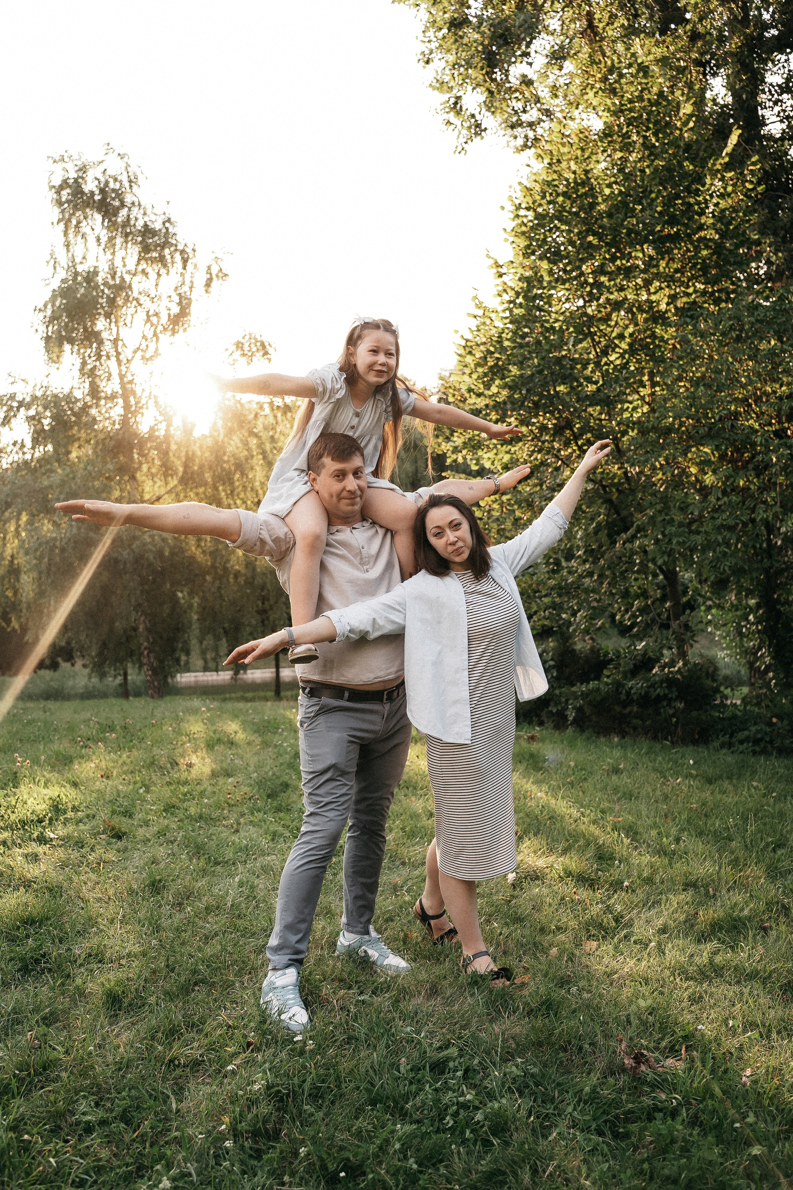 Сімейна фотосесія в парку. Сімейний фотограф Київ Наталія Шкаврон