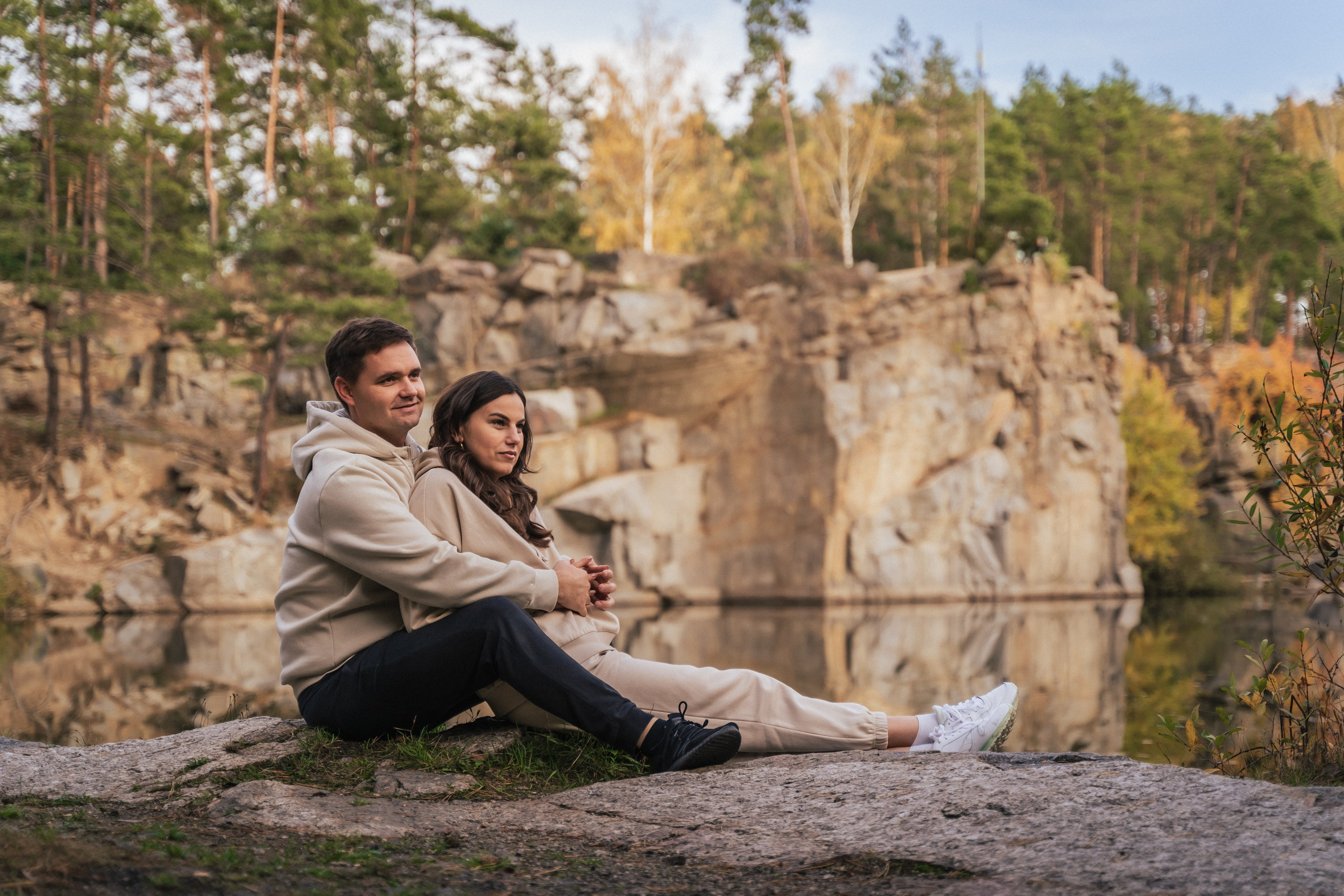 Сімейна фотосесія на природі біля Коростишівського карєру. Сімейний фотограф Київ Наталія Шкаврон