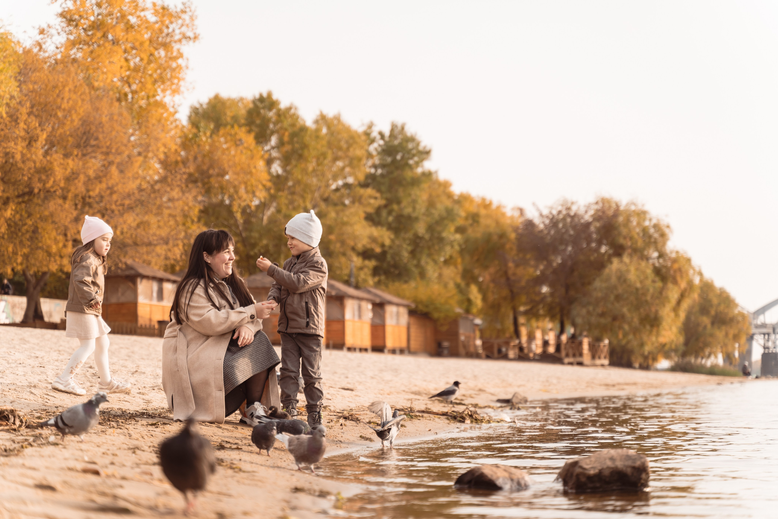 Сімейна фотосесія на Лівобережній. Family photographer in Kiev Natalia Shkavron