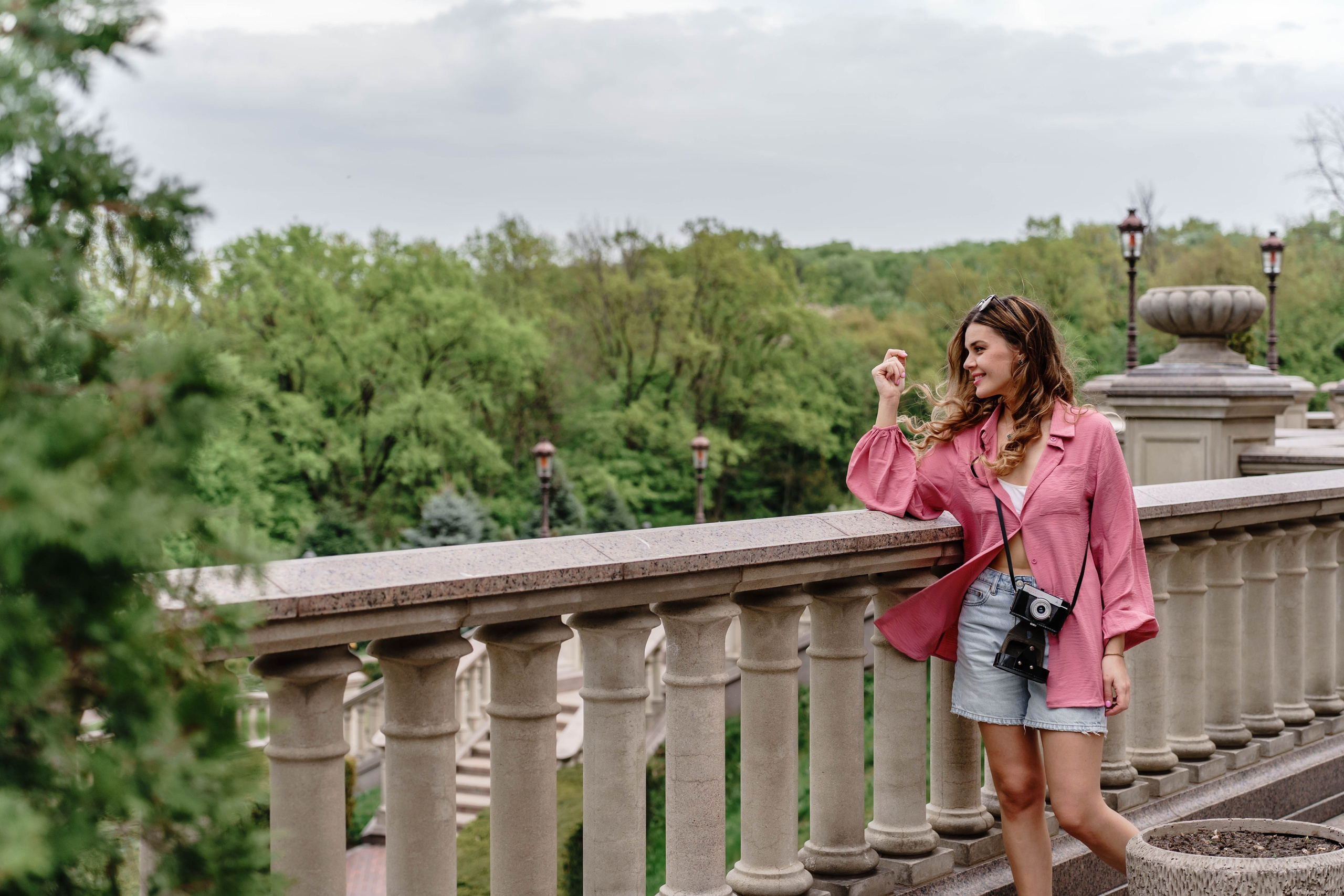 Фотосесія в сакурах. Family photographer in Kiev Natalia Shkavron