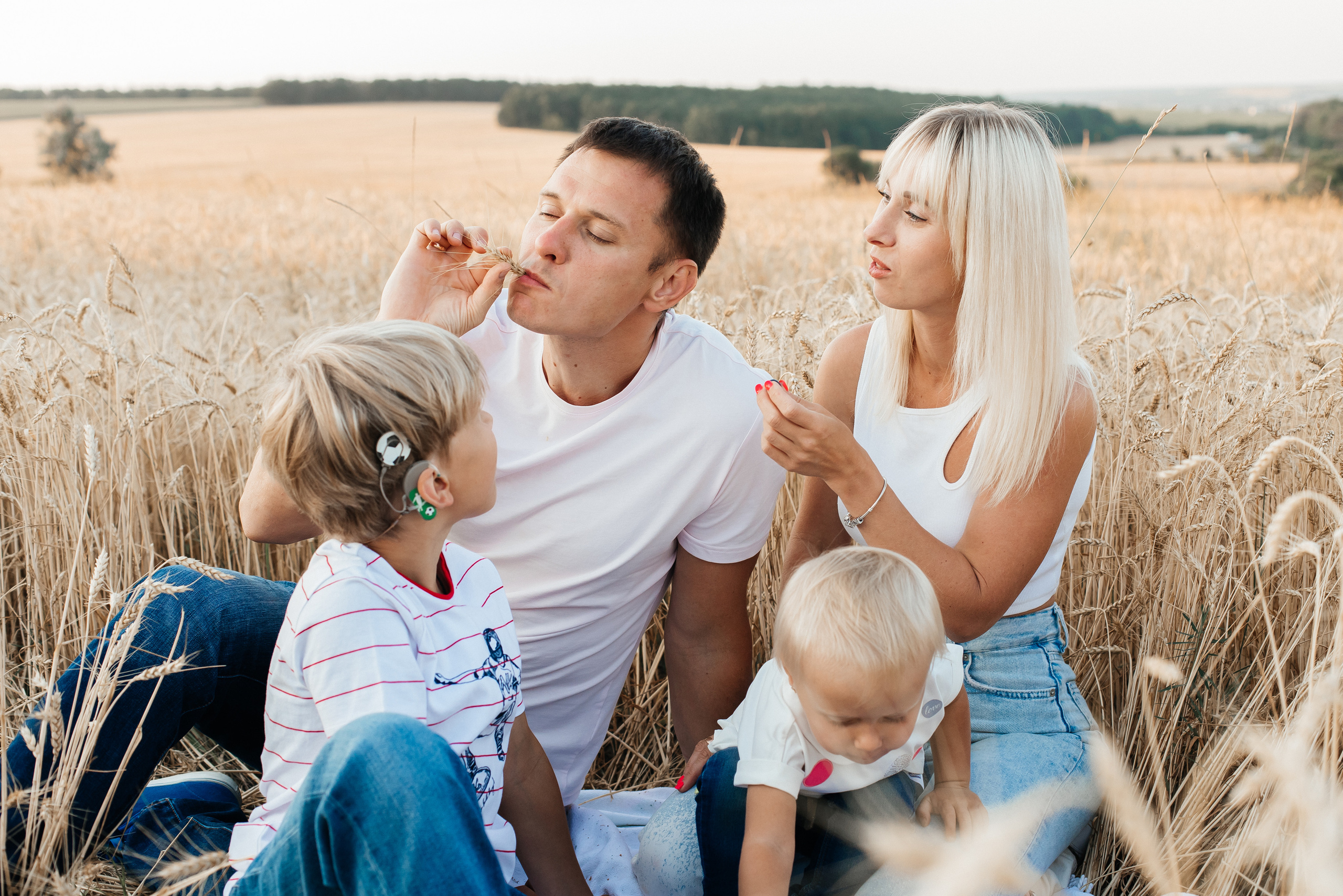 Family picnic. Your photographer Alina Shi