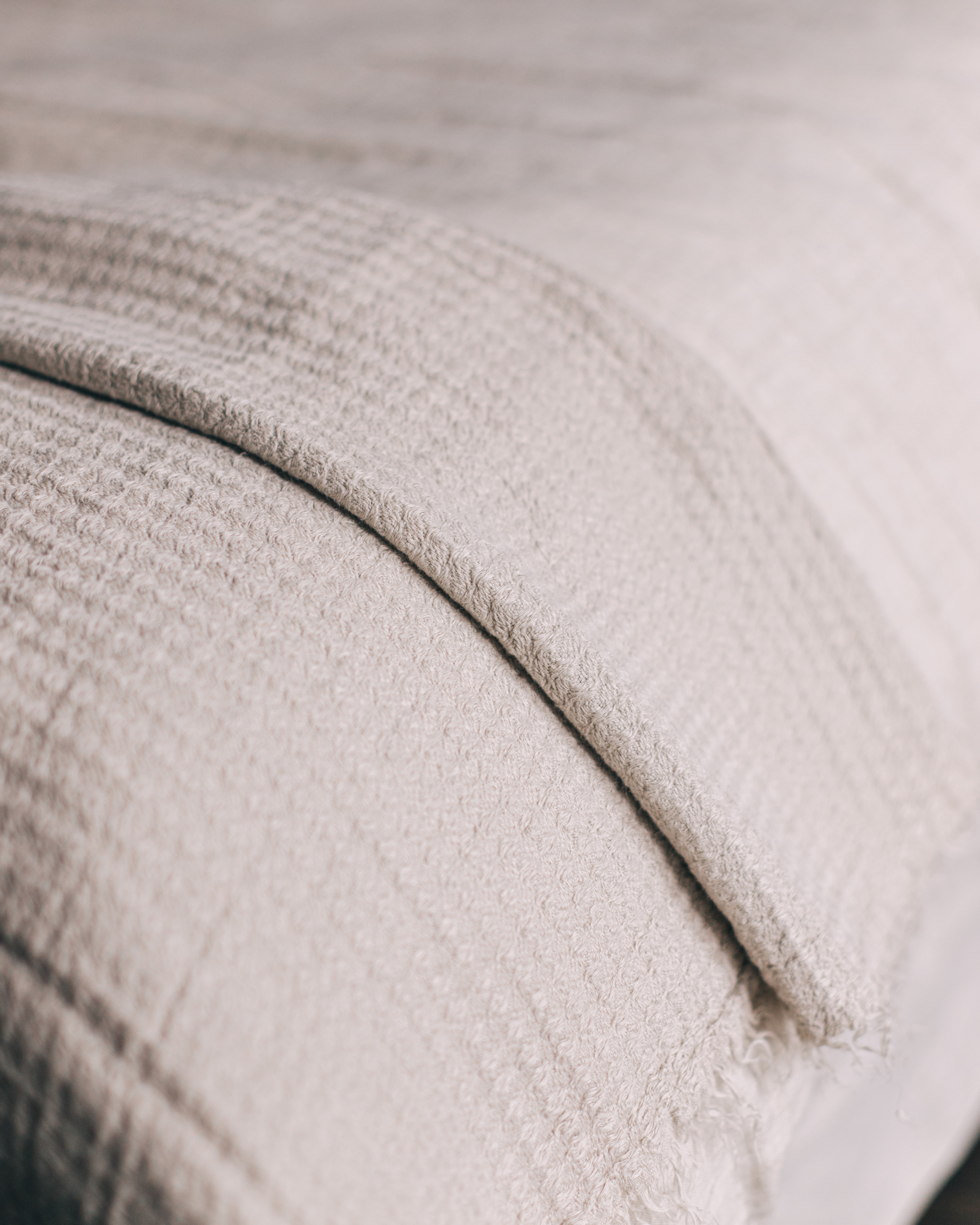 Linen bedding. Your photographer Alina Shi
