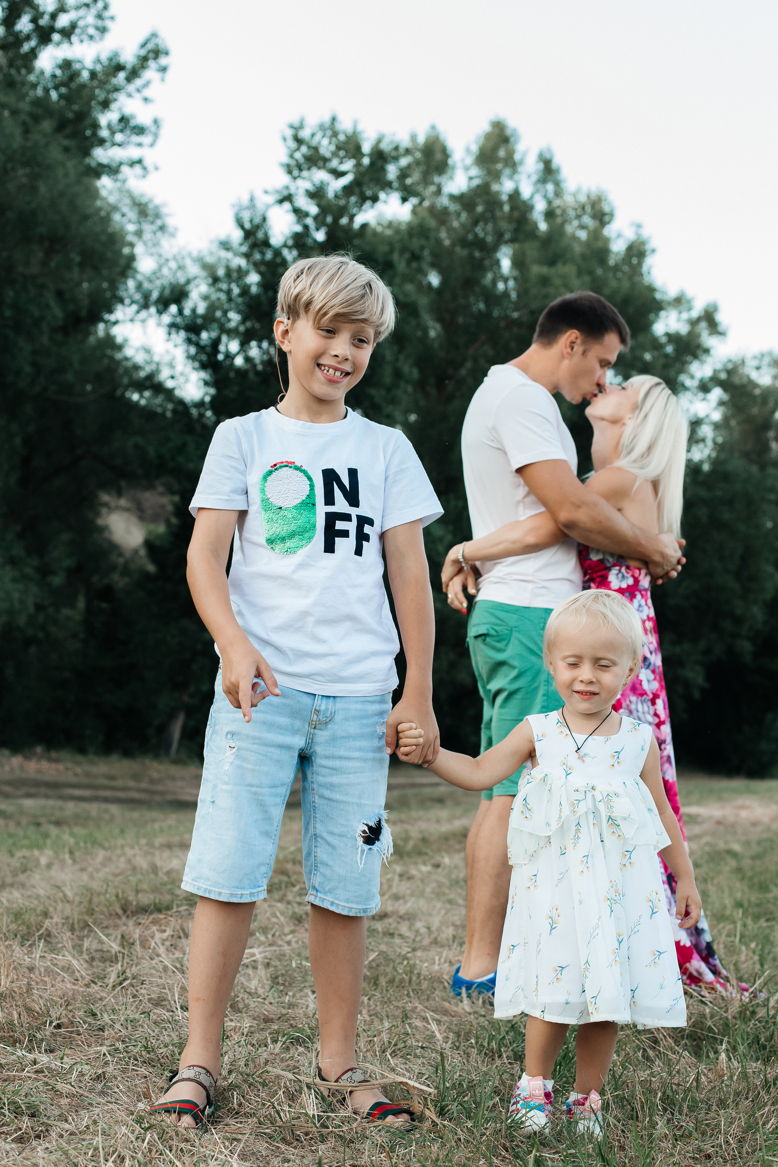 Family picnic. Your photographer Alina Shi