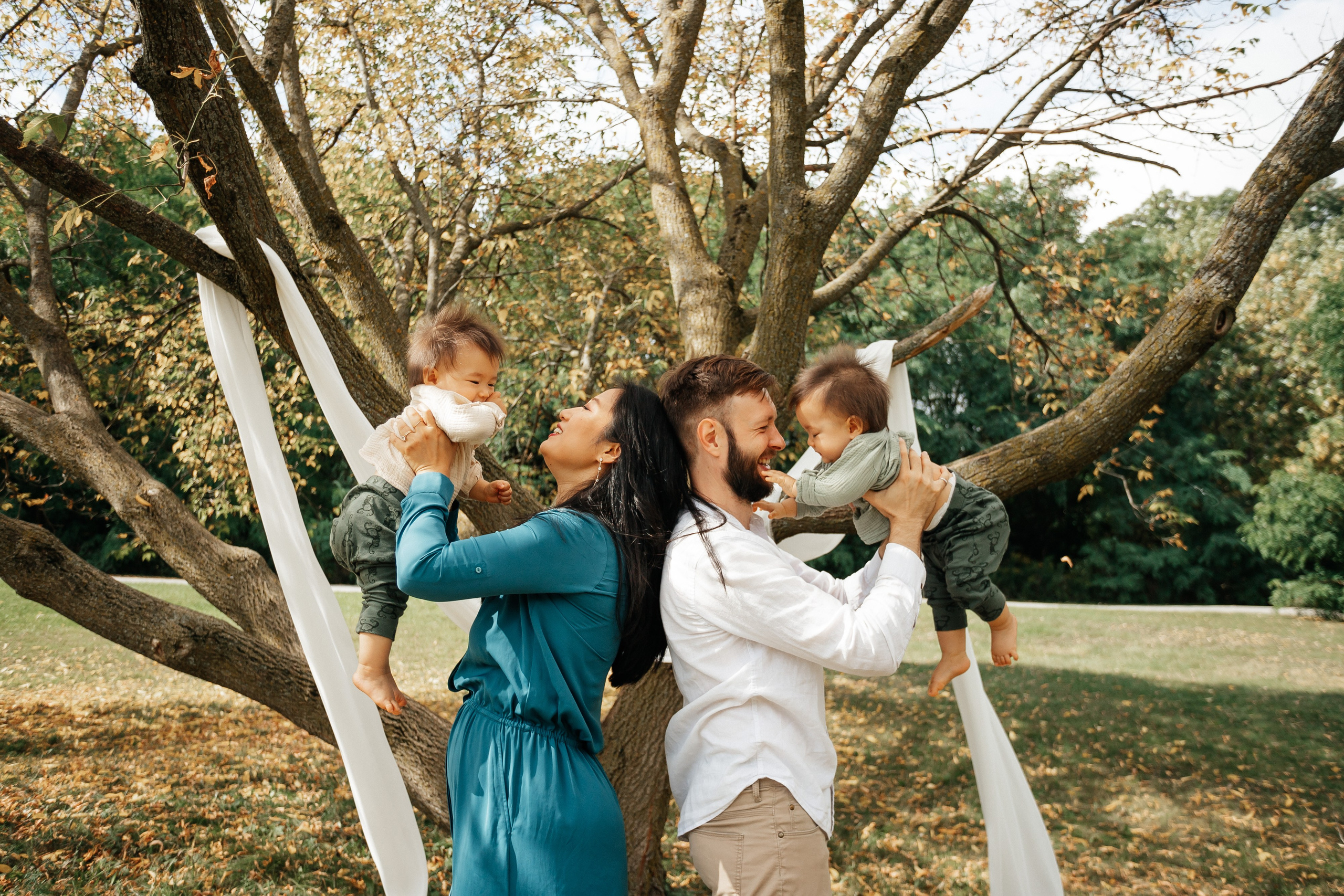 Photoshoot with twins. Ваш фотограф Алина Ши