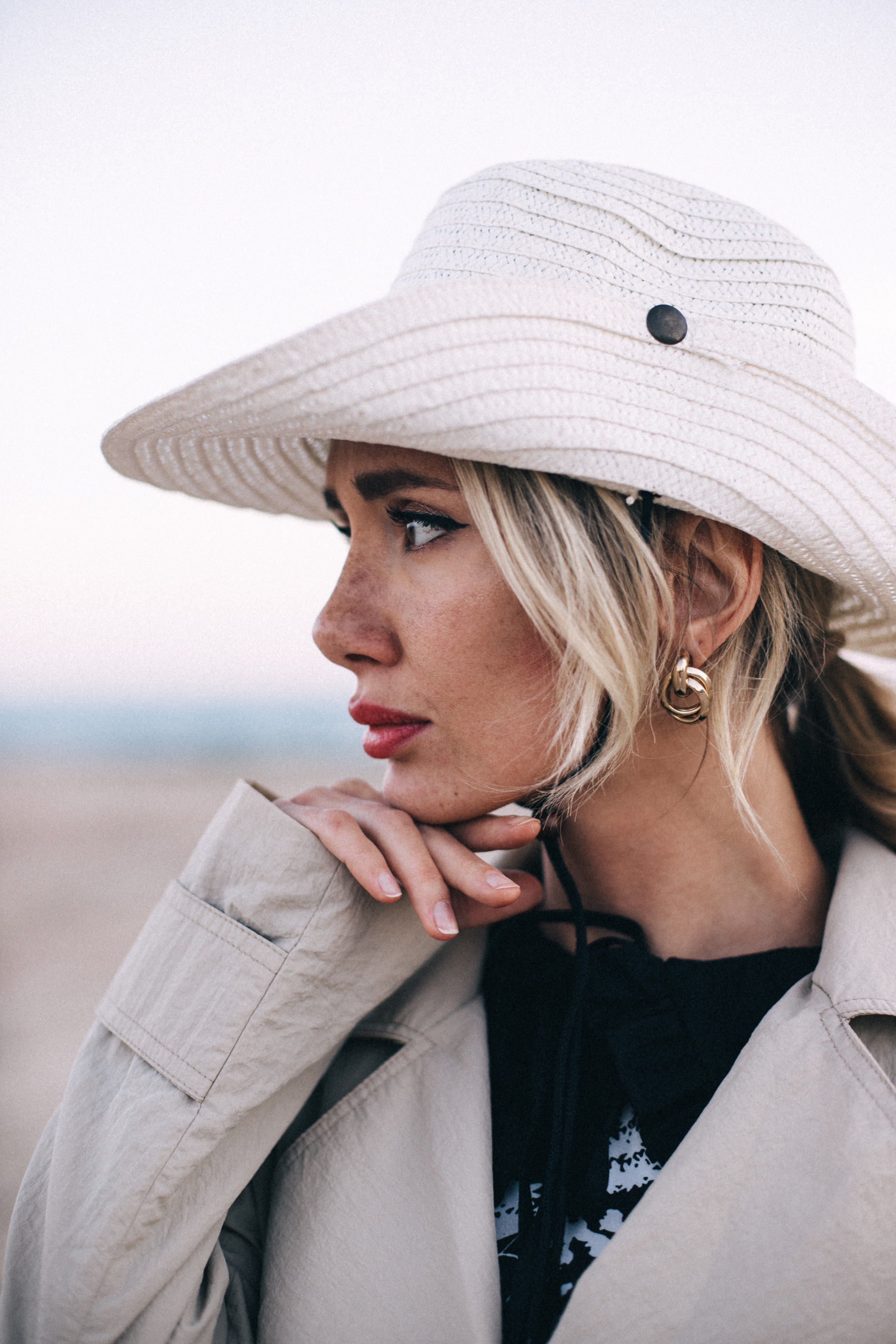 Catherine. Your photographer Alina Shi