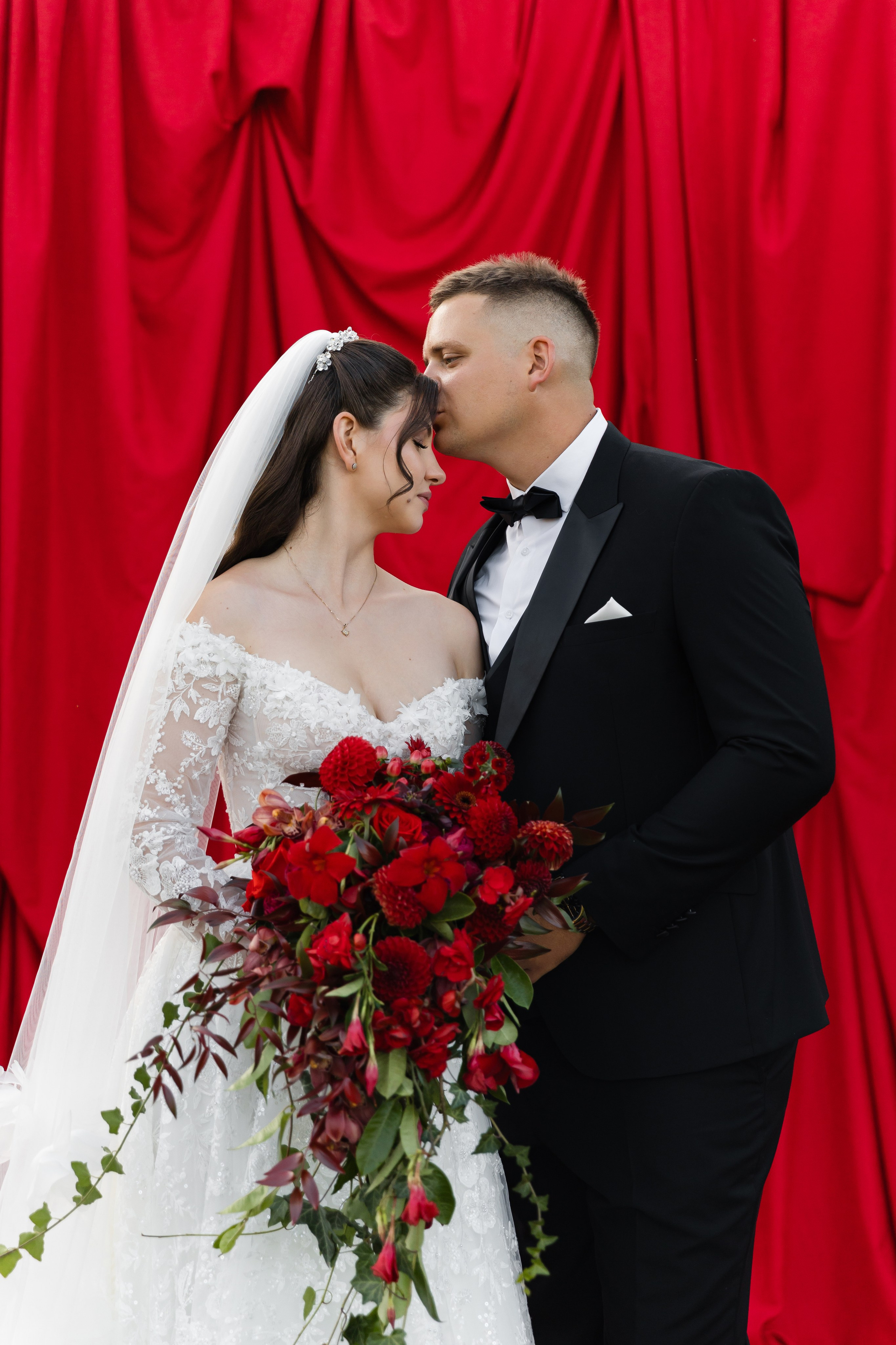 Elena and Nazar 2025. Весільний та сімейний фотограф Черкаси-Київ