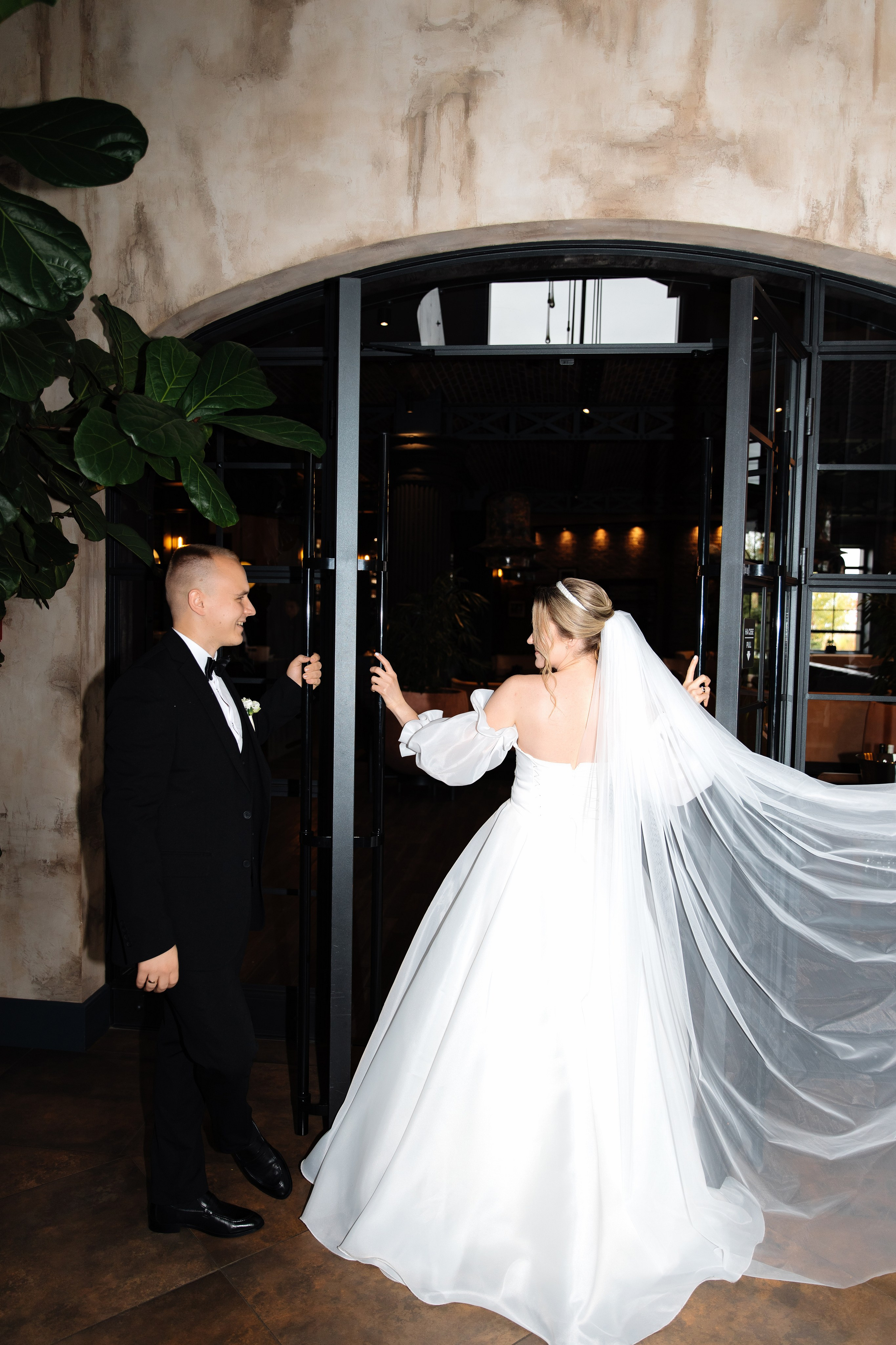 Wedding story. Весільний та сімейний фотограф Черкаси-Київ