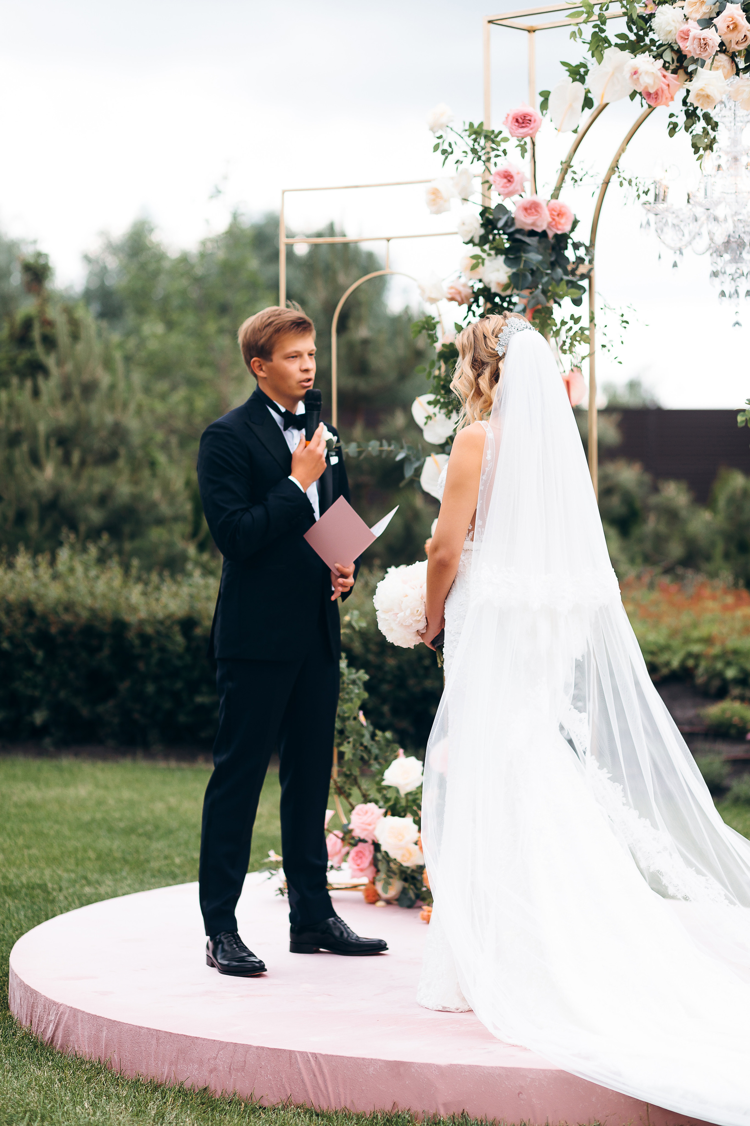 Celebrate love. Весільний та сімейний фотограф Черкаси-Київ
