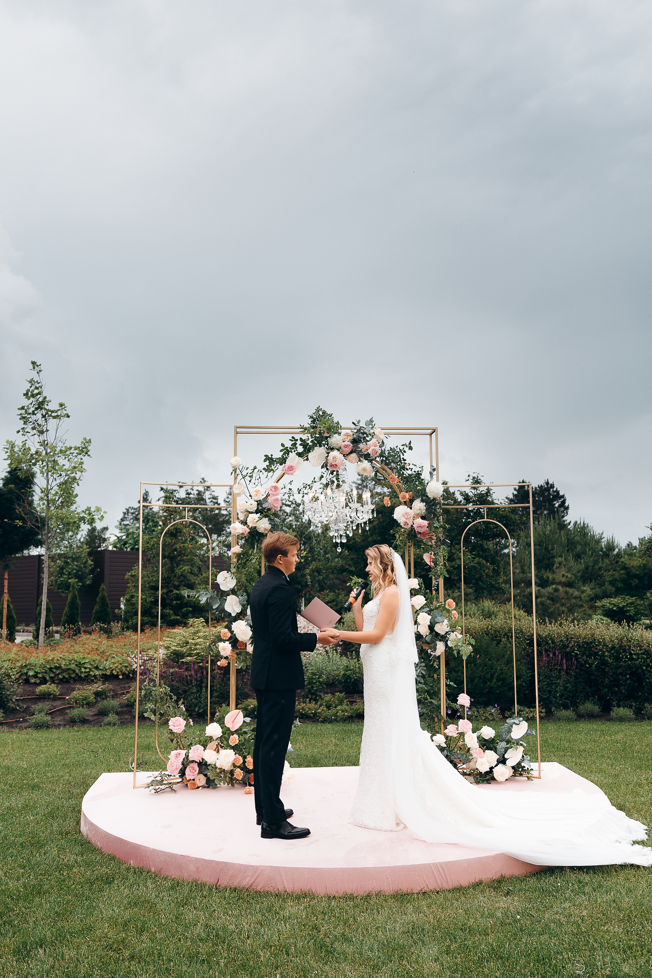 Celebrate love. Весільний та сімейний фотограф Черкаси-Київ