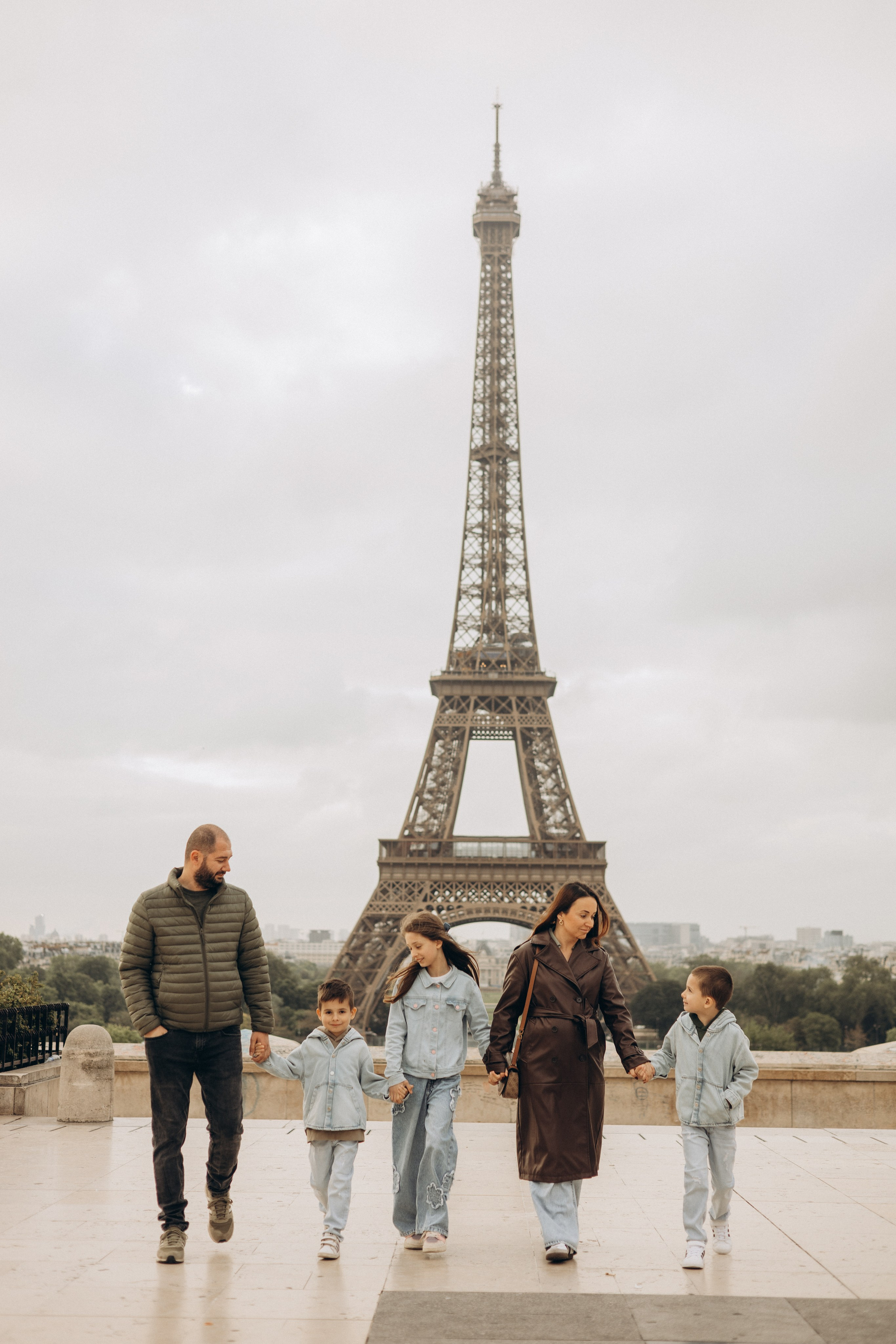 Paris Family photography. Photographer in Paris