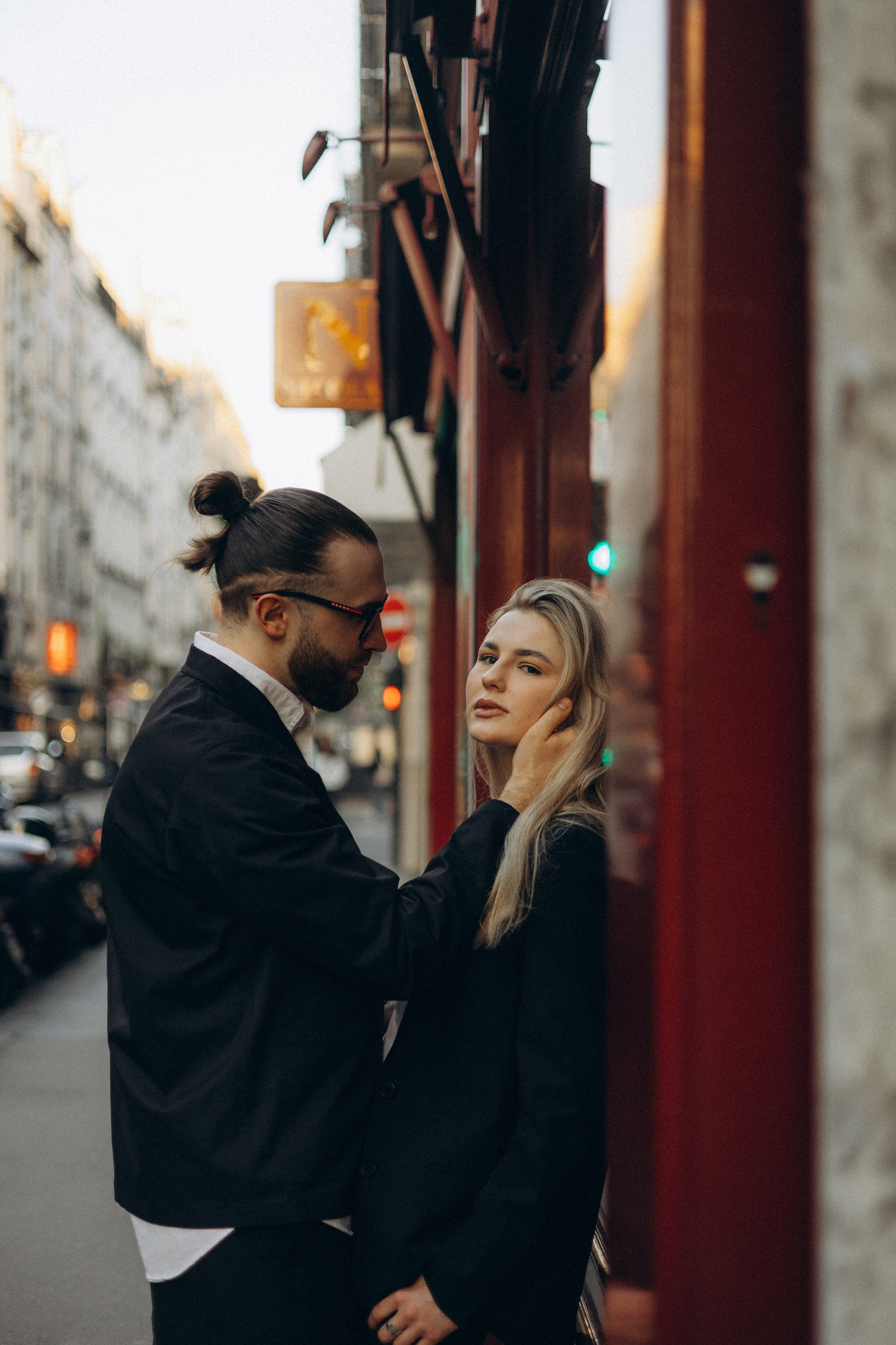 Cinematic couple photographer. Photographer in Paris