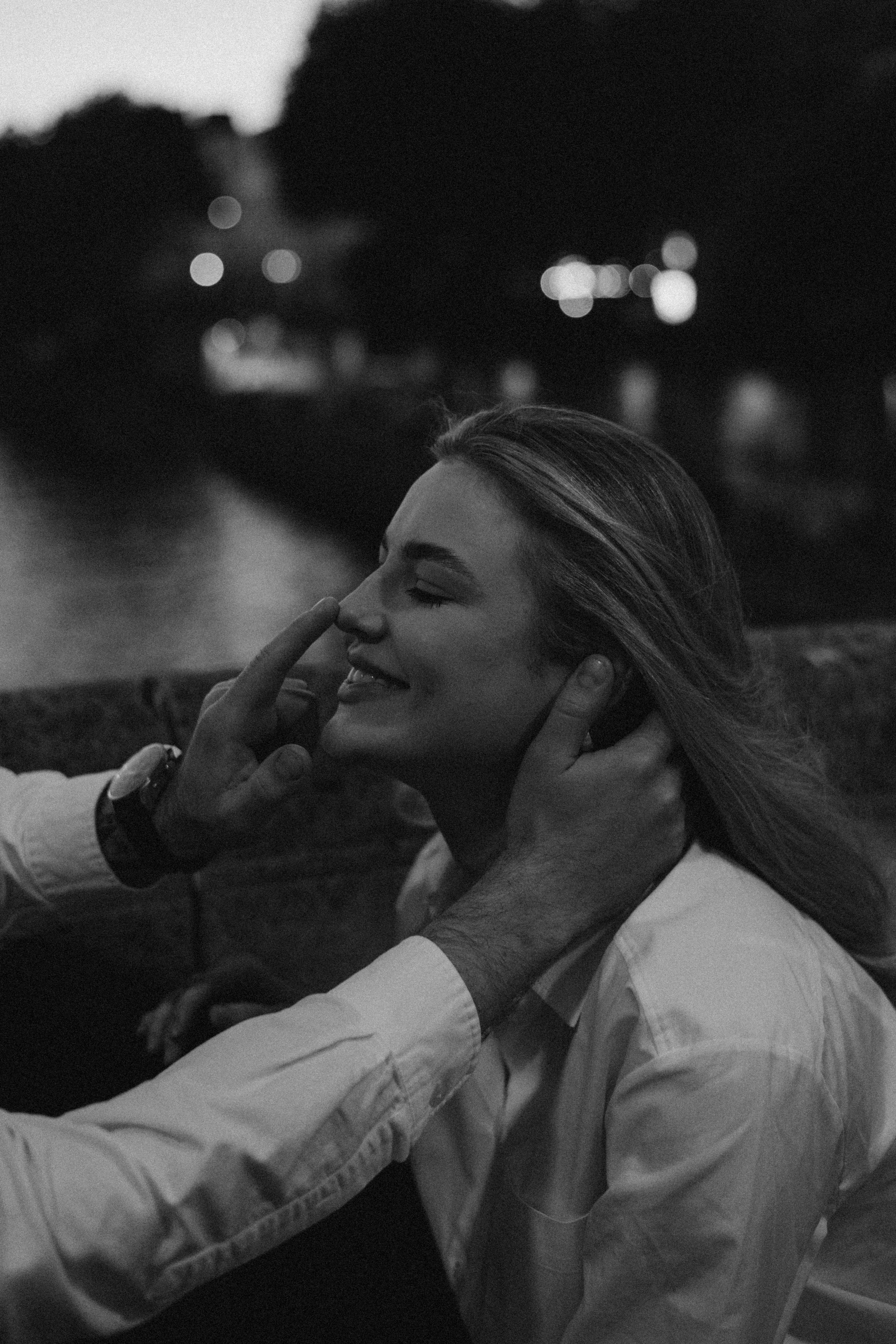 Cinematic couple photographer. Photographer in Paris