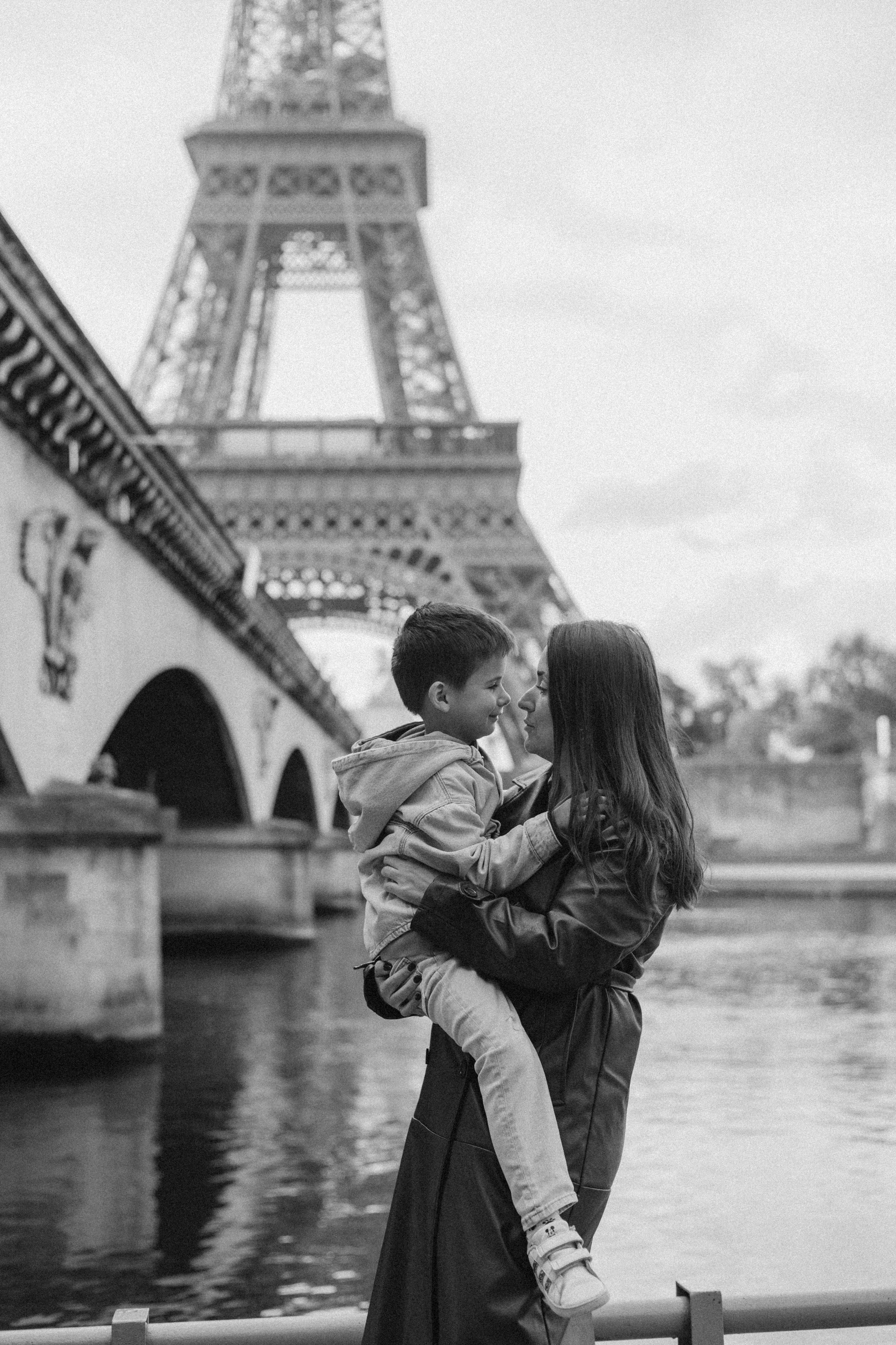 Paris Family photography. Photographer in Paris