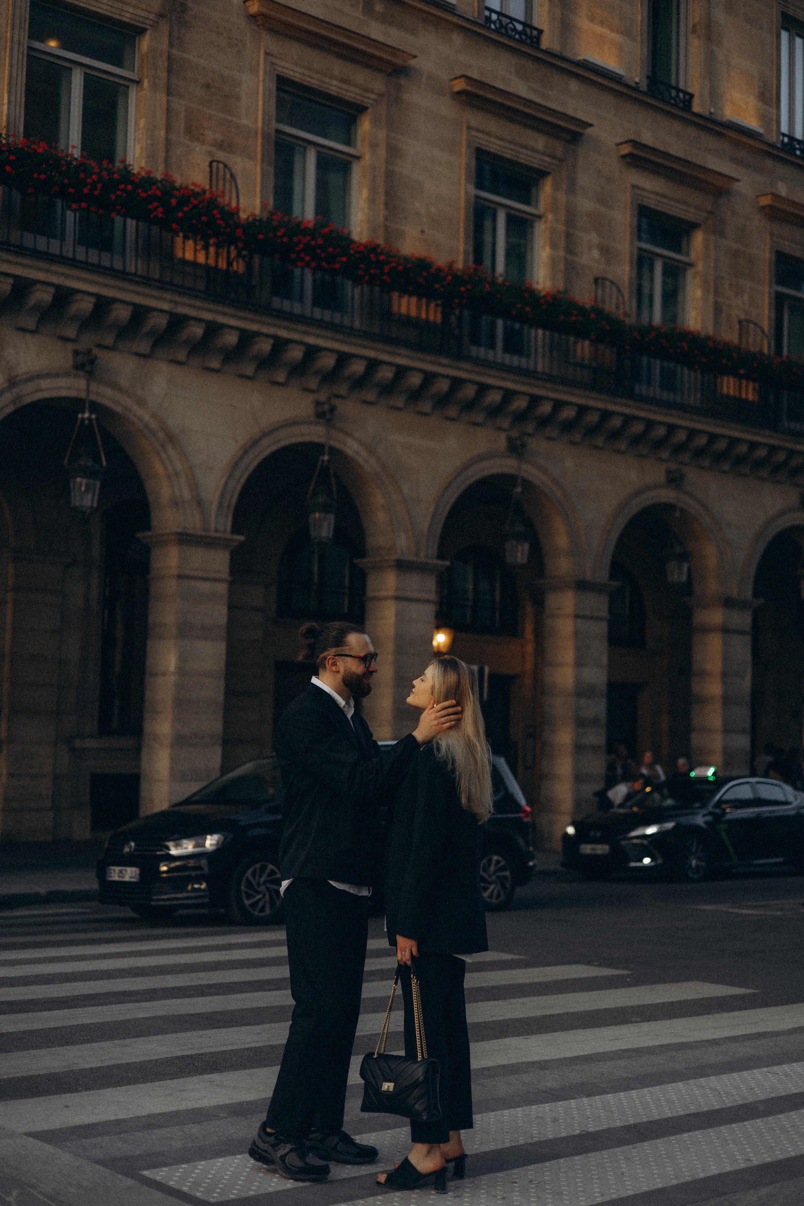 Cinematic couple photographer. Photographer in Paris