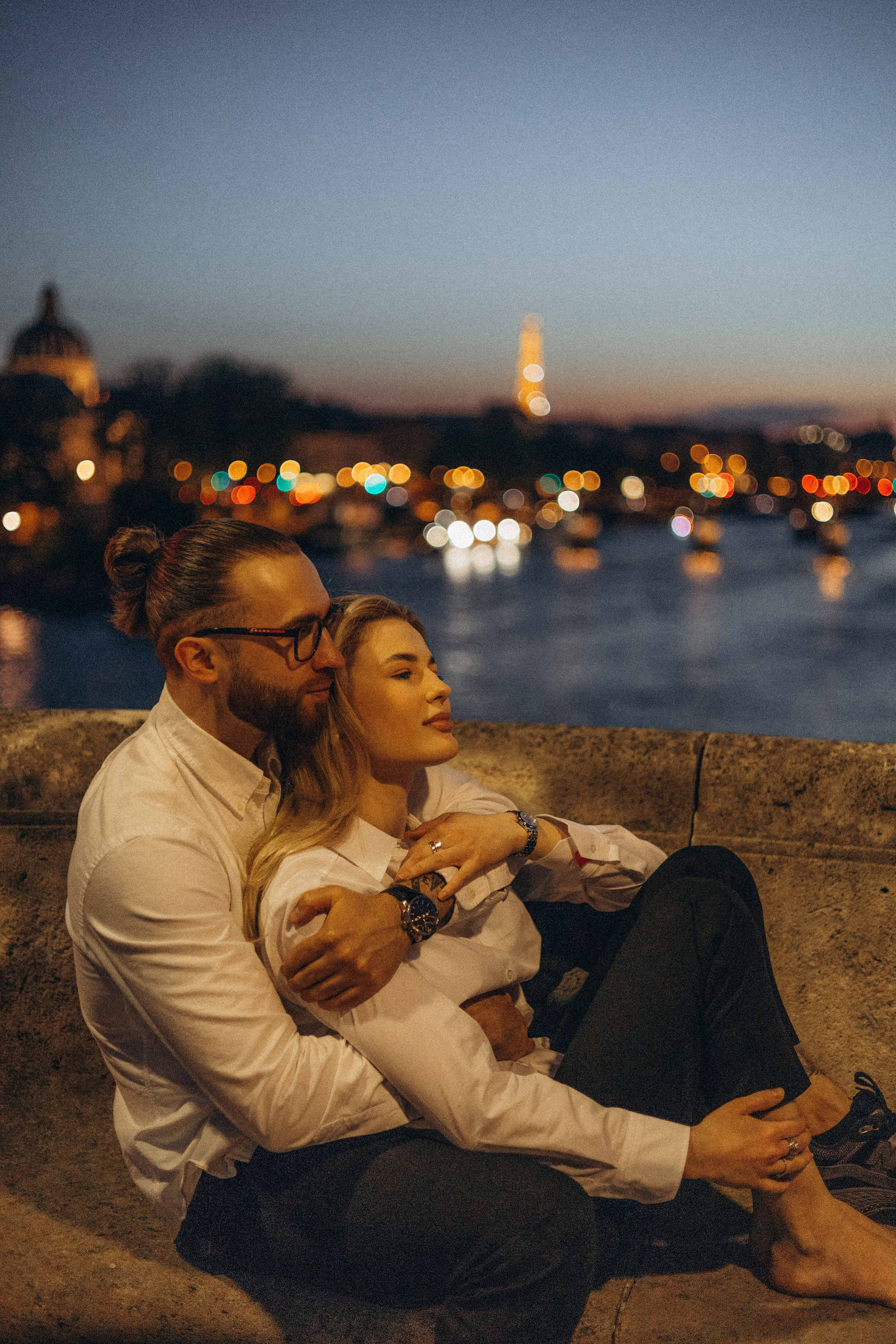 Cinematic couple photographer. Photographer in Paris