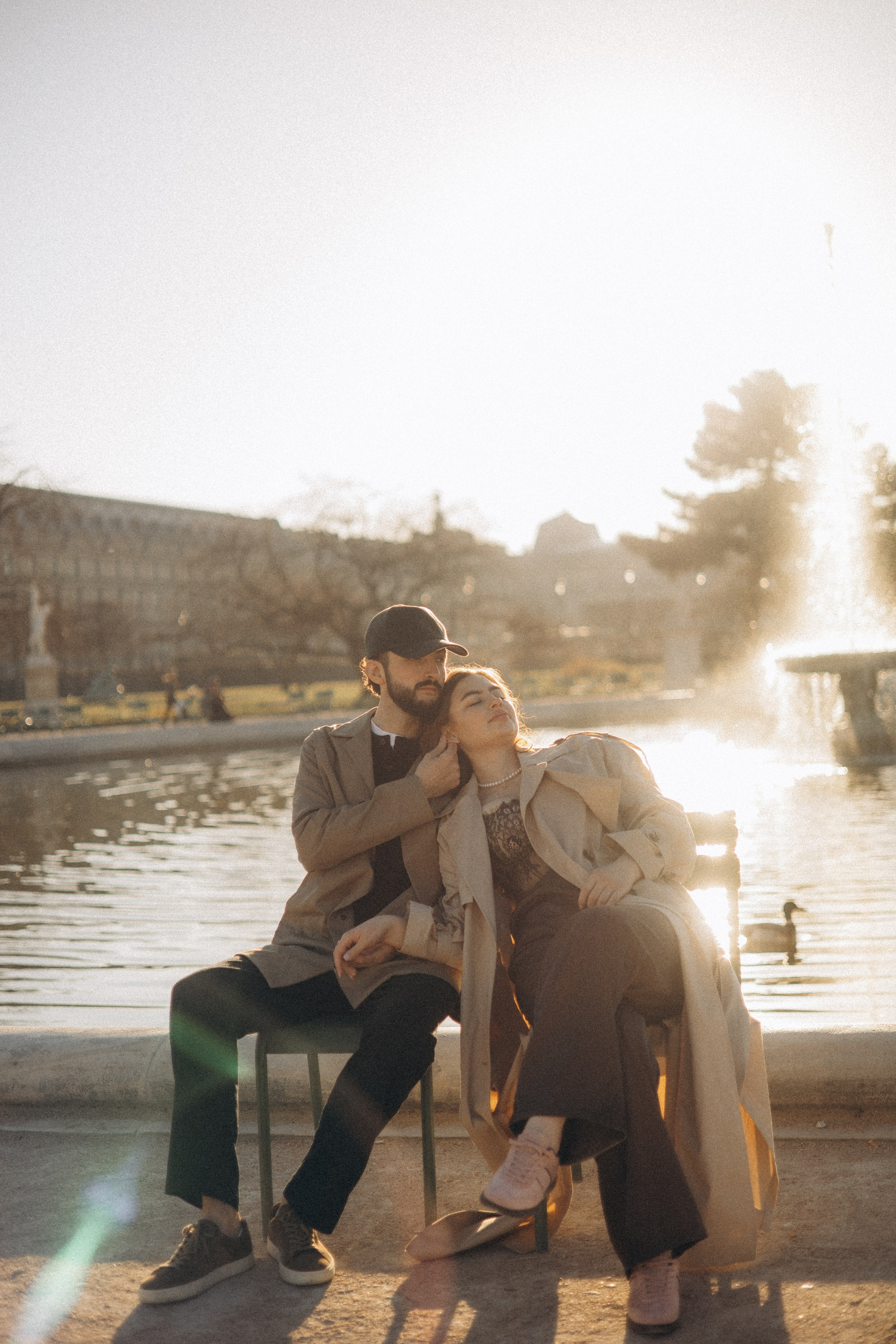Paris Couple Photoshoot. Photographer in Paris