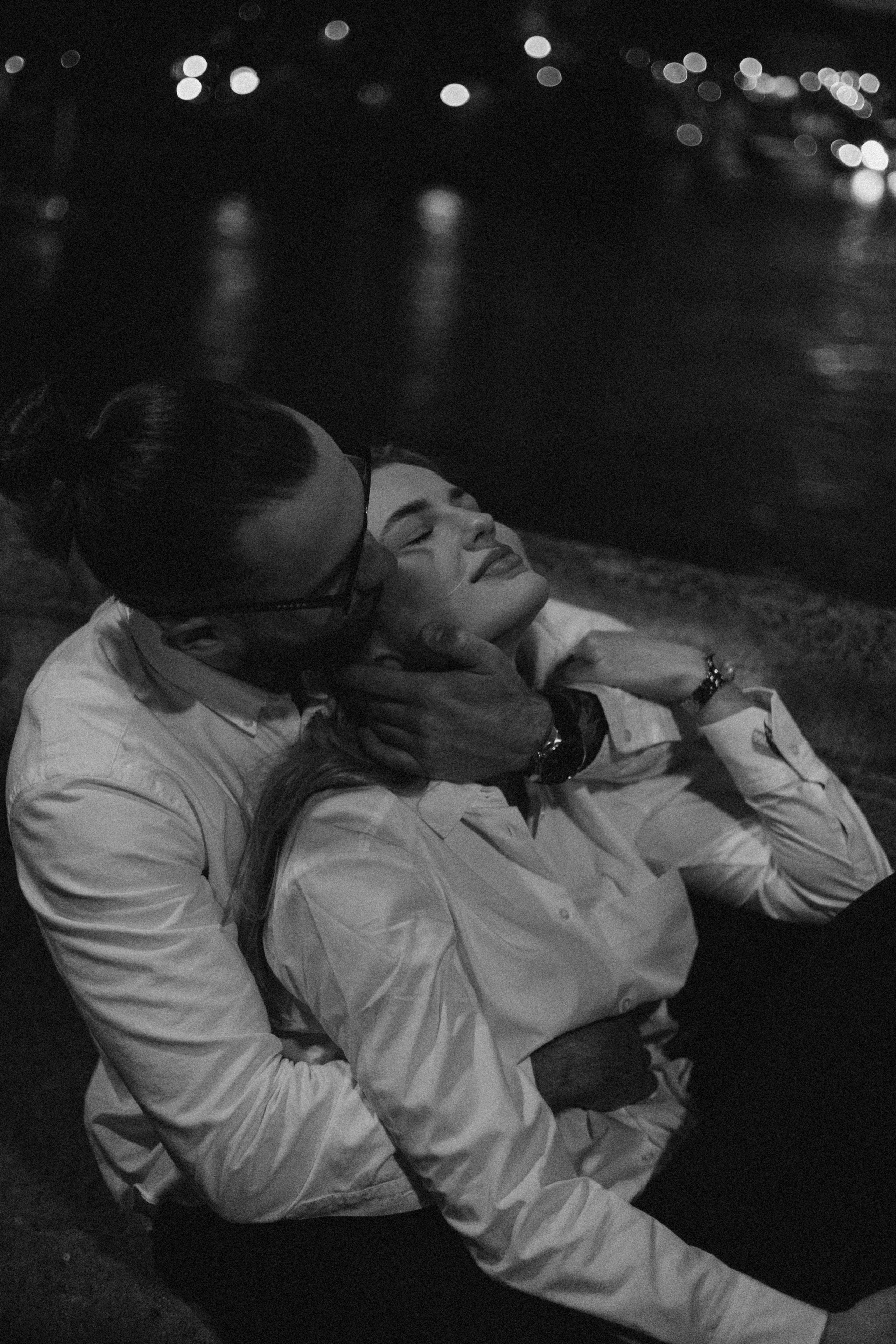 Cinematic couple photographer. Photographer in Paris