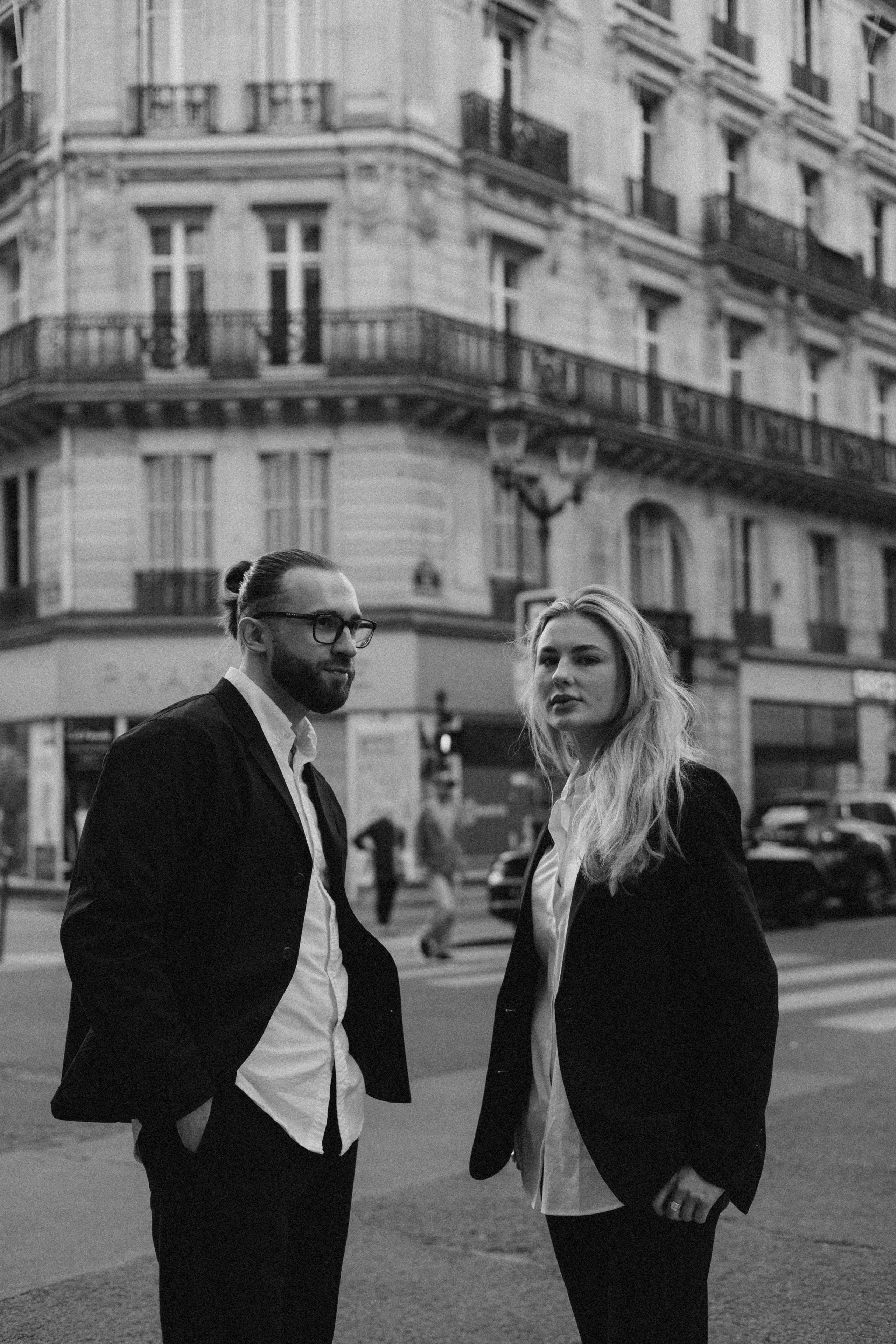 Cinematic couple photographer. Photographer in Paris