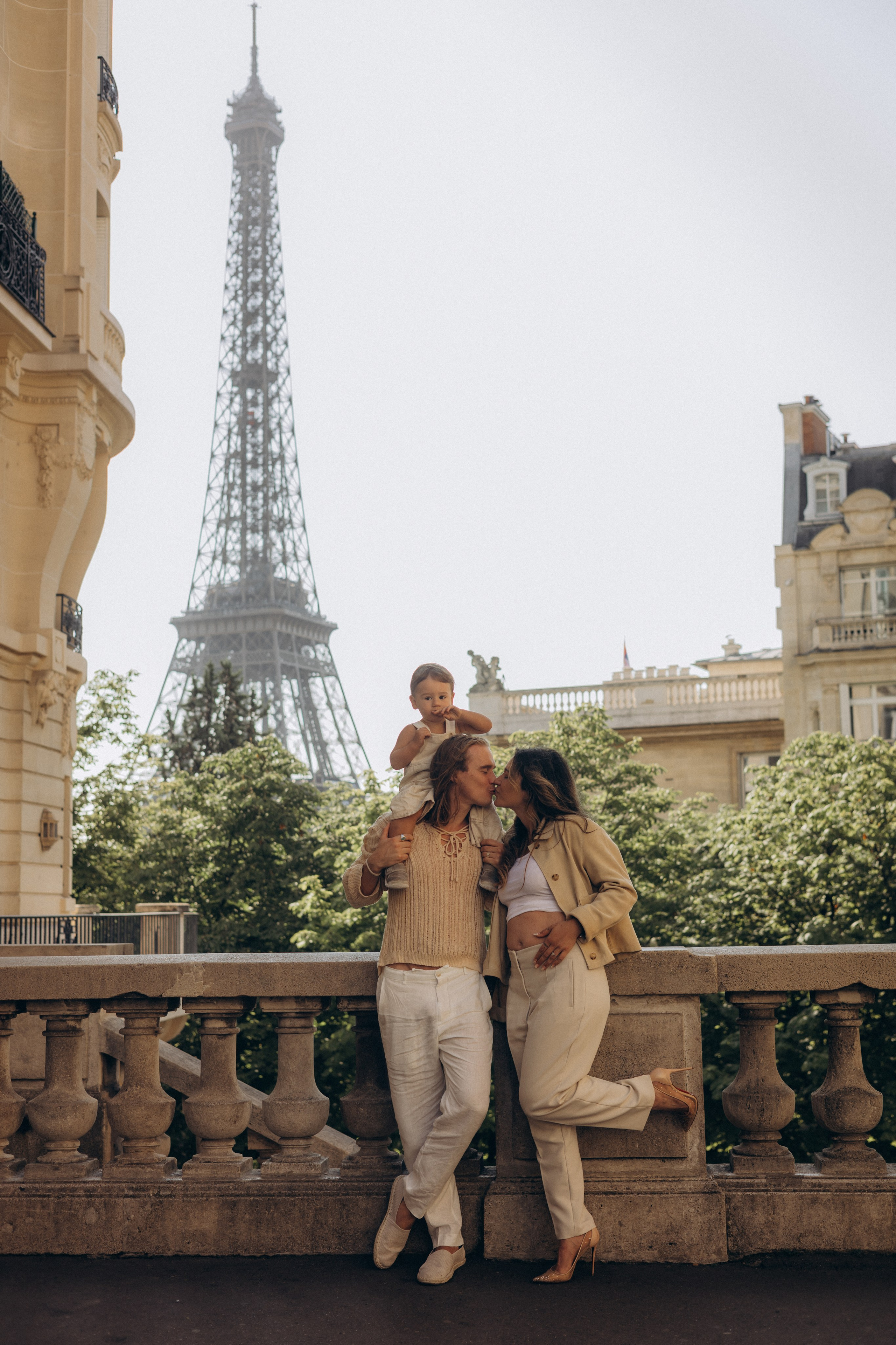 Paris Family photography. Photographer in Paris