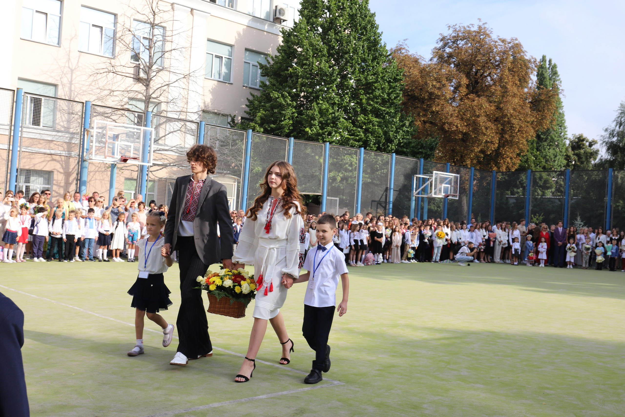 Шкільний фотограф. Фотограф в садочок. Дитячий та сімейний фотограф Олена Логвінова