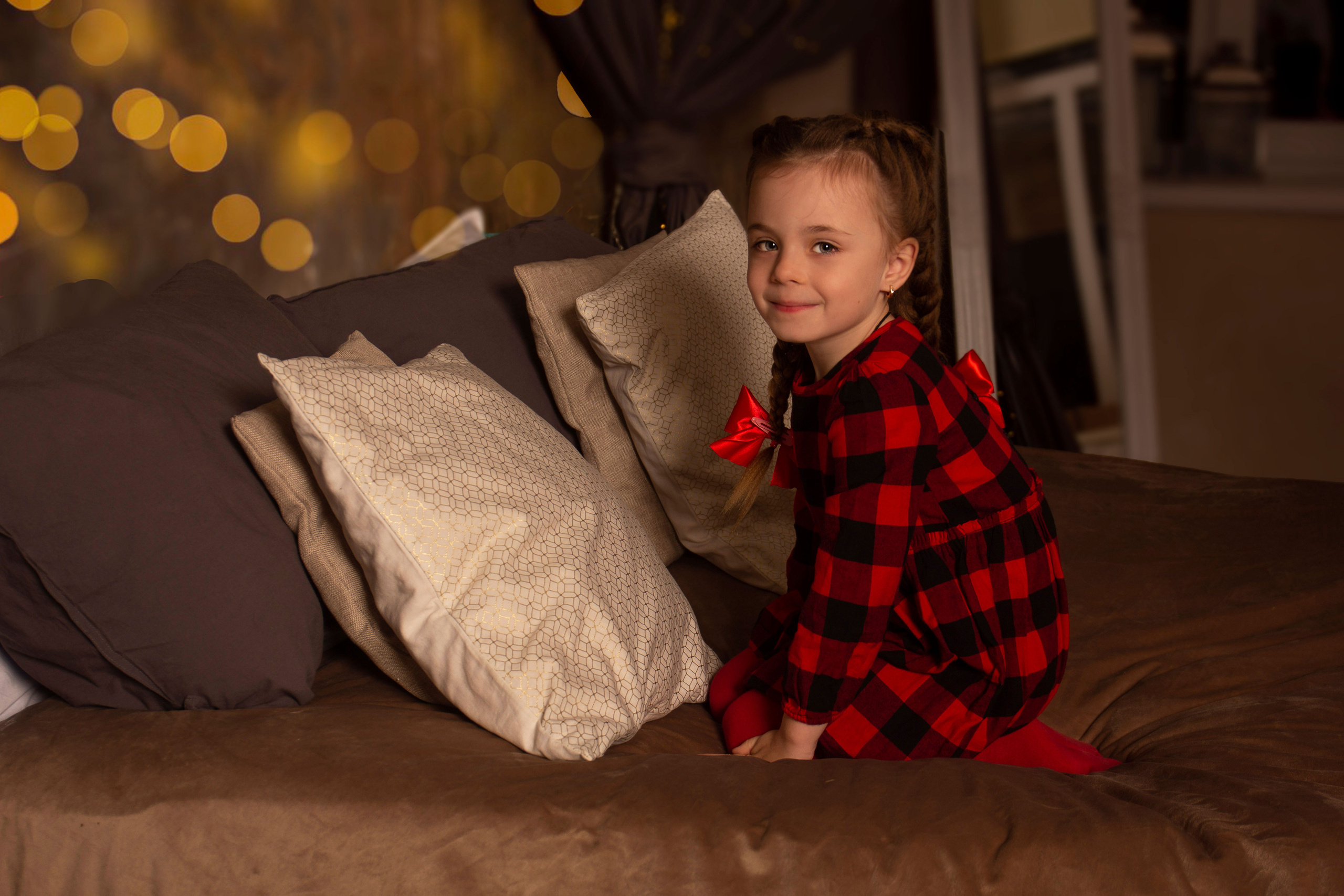 Мама і донька фотосесія м. Київ. Дитячий та сімейний фотограф Олена Логвінова