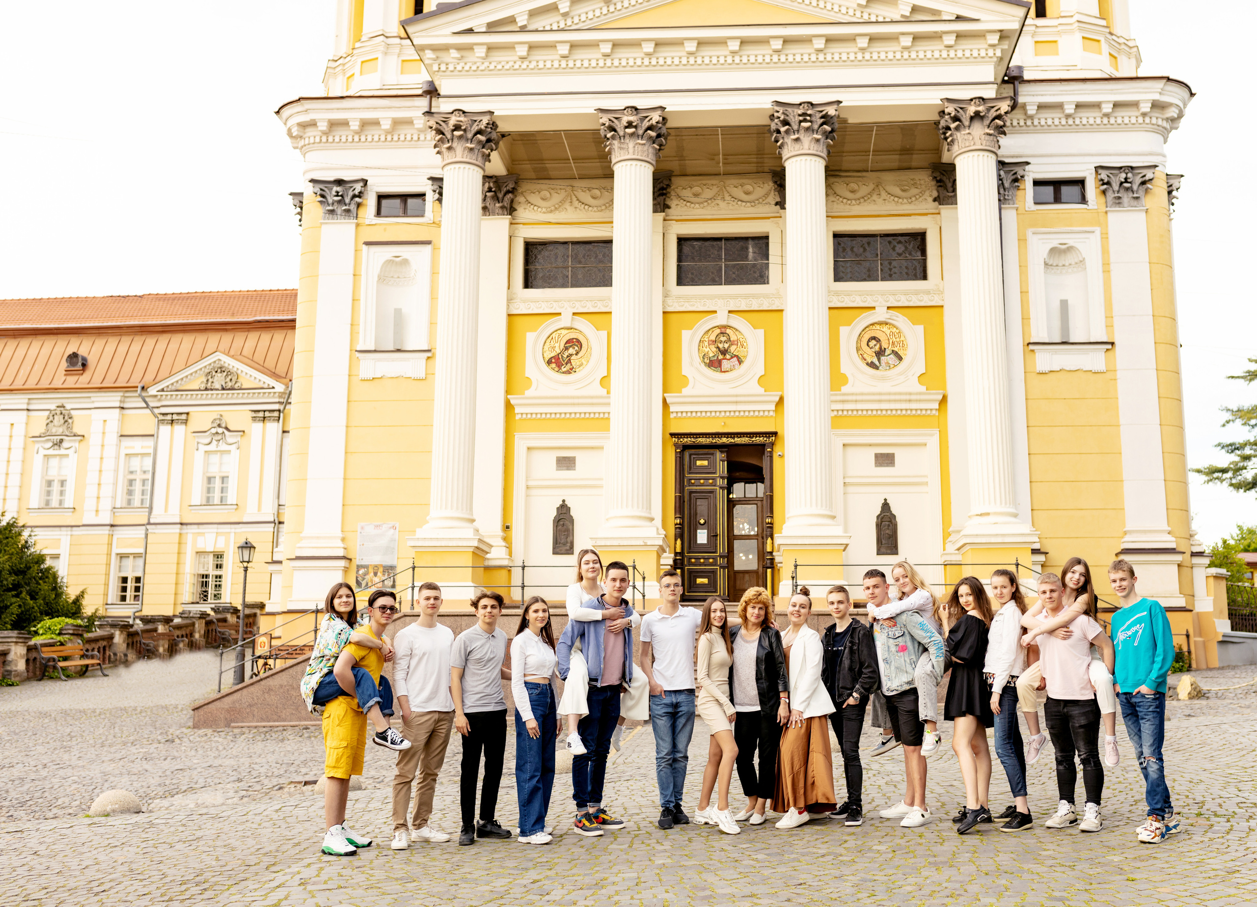 Замок та собор. Фотограф в Ужгороді та Закарпатті Лілія Маланяк
