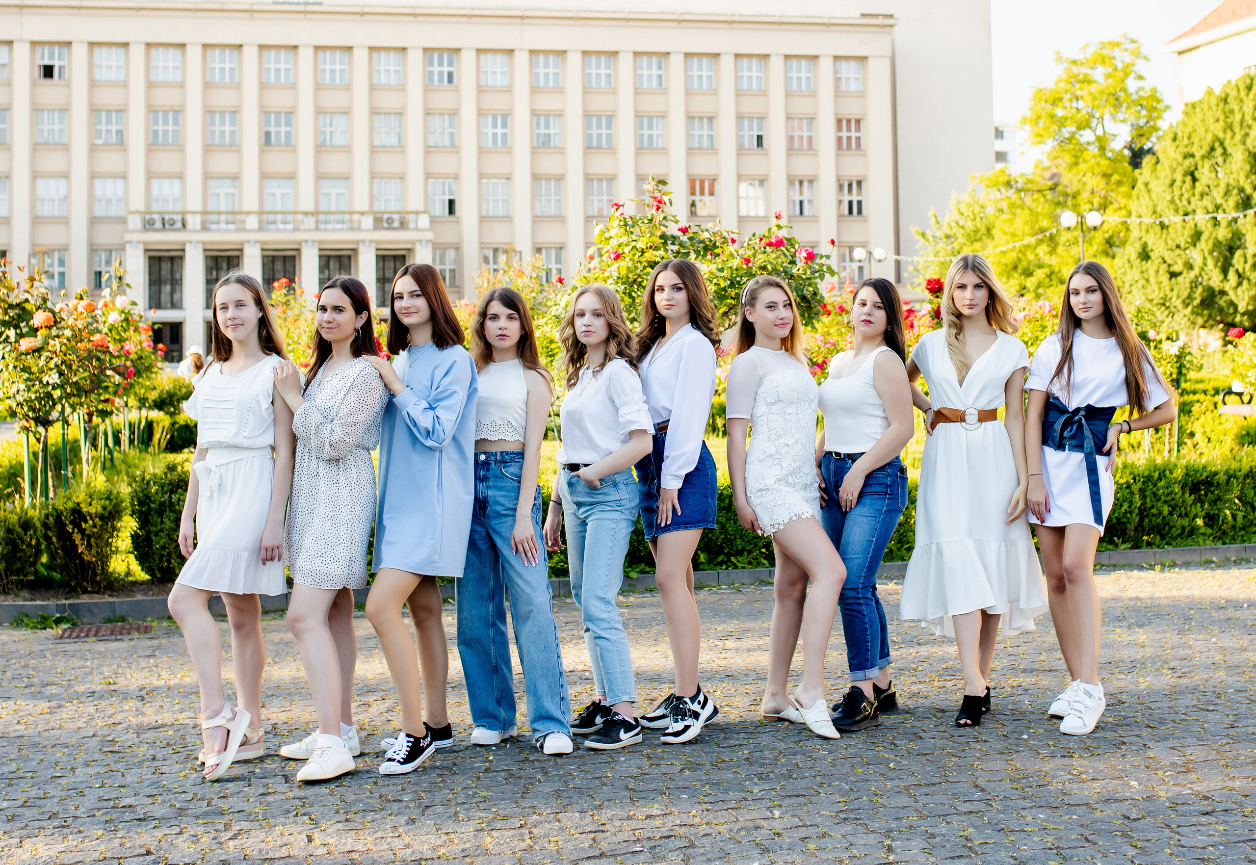 ОДА та скверики. Фотограф в Ужгороді та Закарпатті Лілія Маланяк