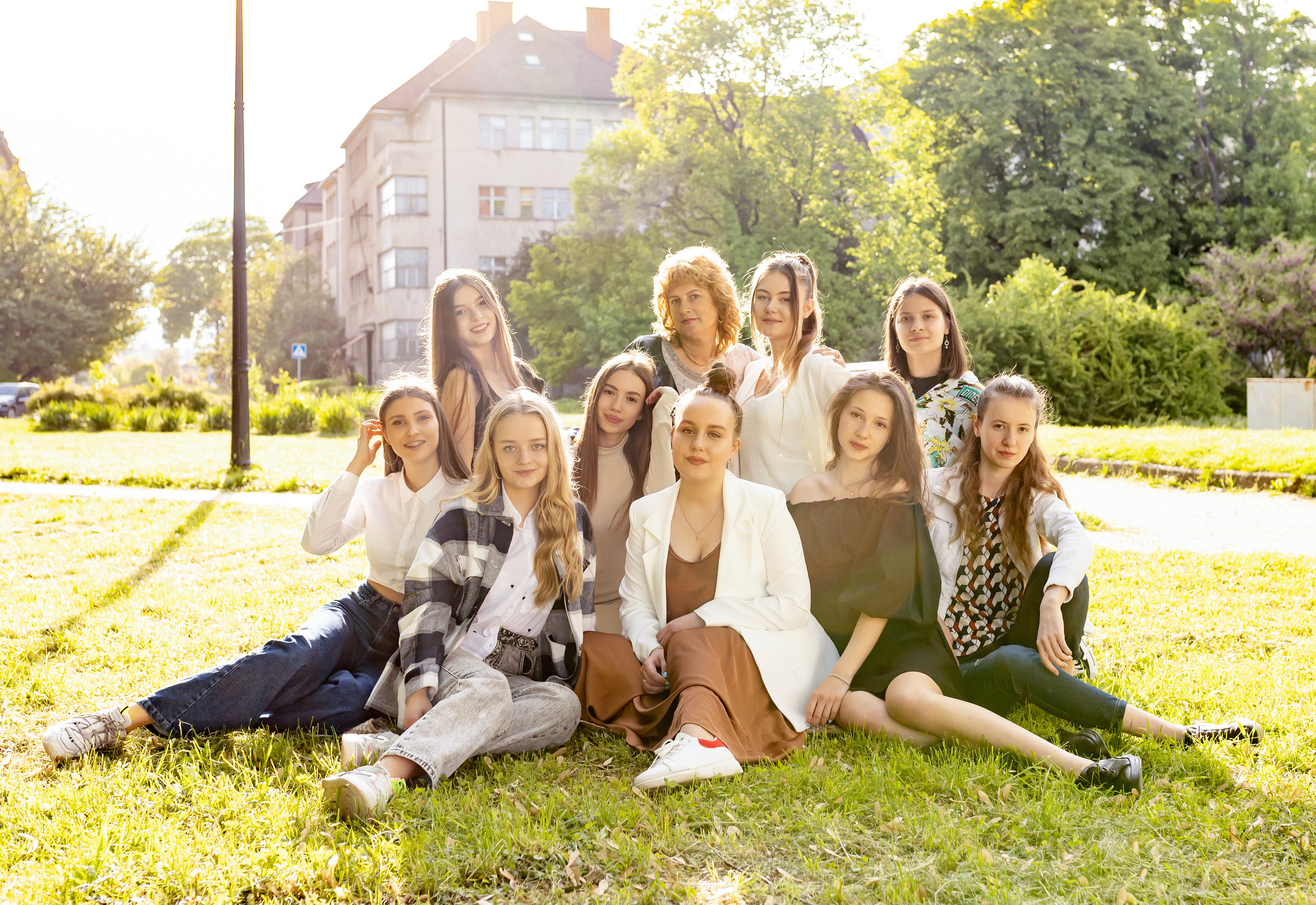 ОДА та скверики. Фотограф в Ужгороді та Закарпатті Лілія Маланяк