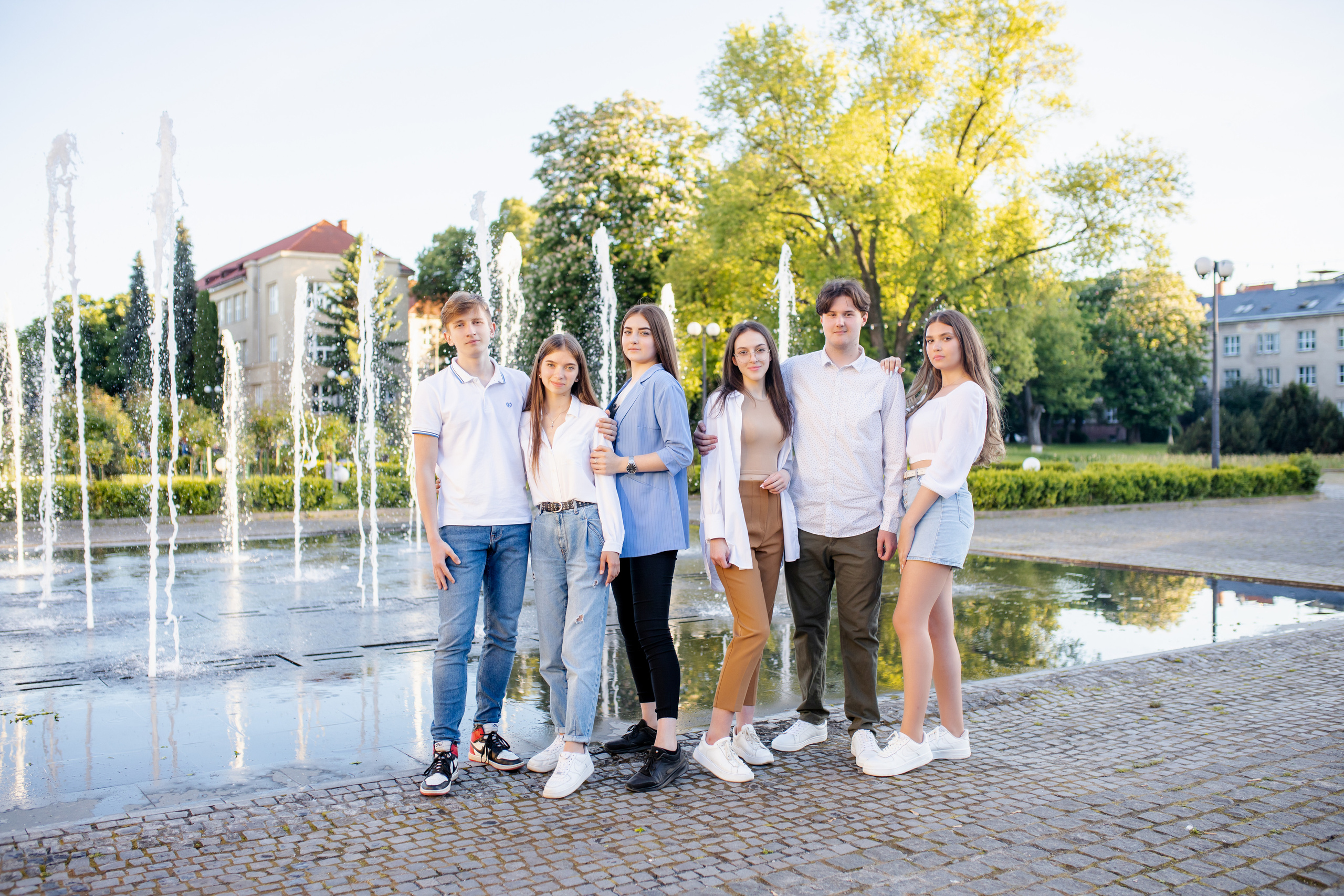 ОДА та скверики. Фотограф в Ужгороді та Закарпатті Лілія Маланяк