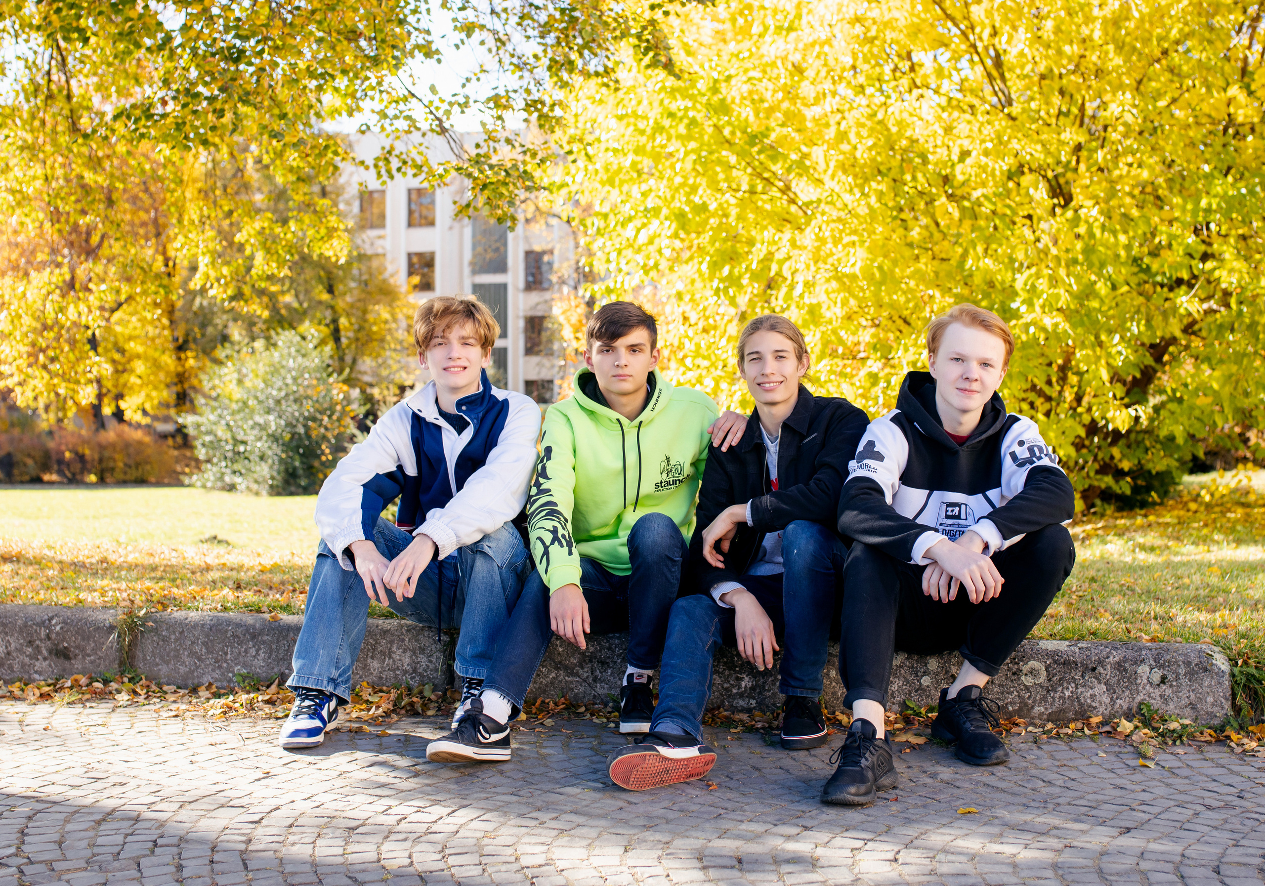 ОДА та скверики. Фотограф в Ужгороді та Закарпатті Лілія Маланяк