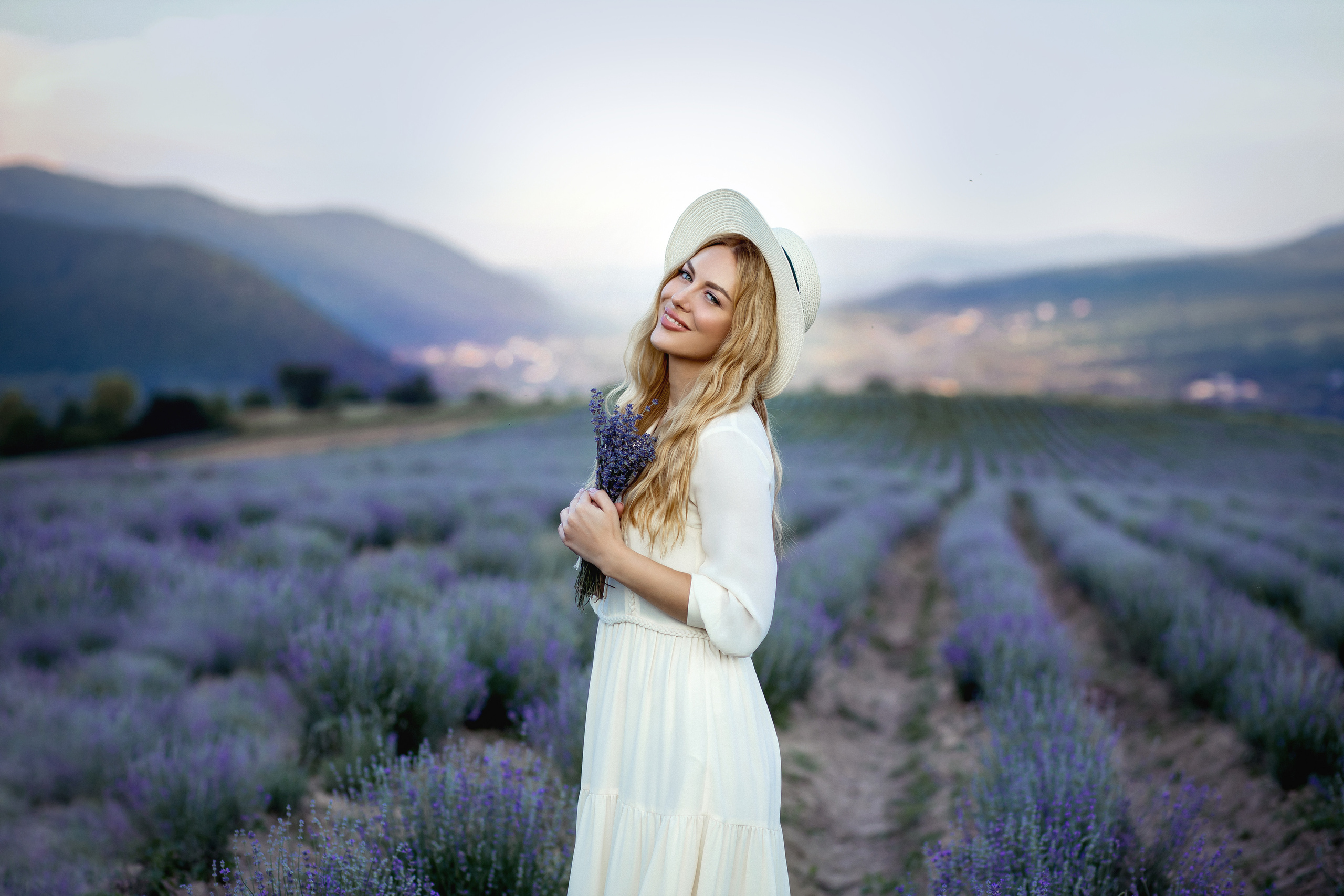 Фотограф в Ужгороді та Закарпатті Лілія Маланяк