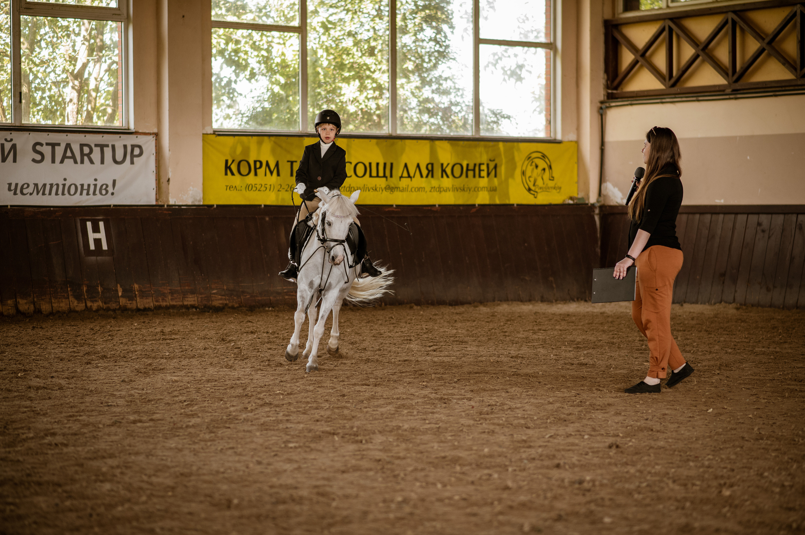 Кінний спорт. Дитячий та сімейний фотограф м.Бровари