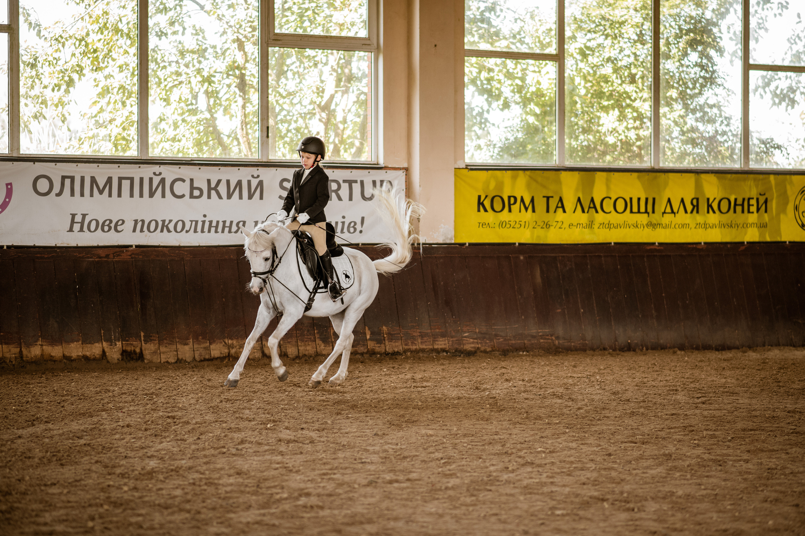 Кінний спорт. Дитячий та сімейний фотограф м.Бровари