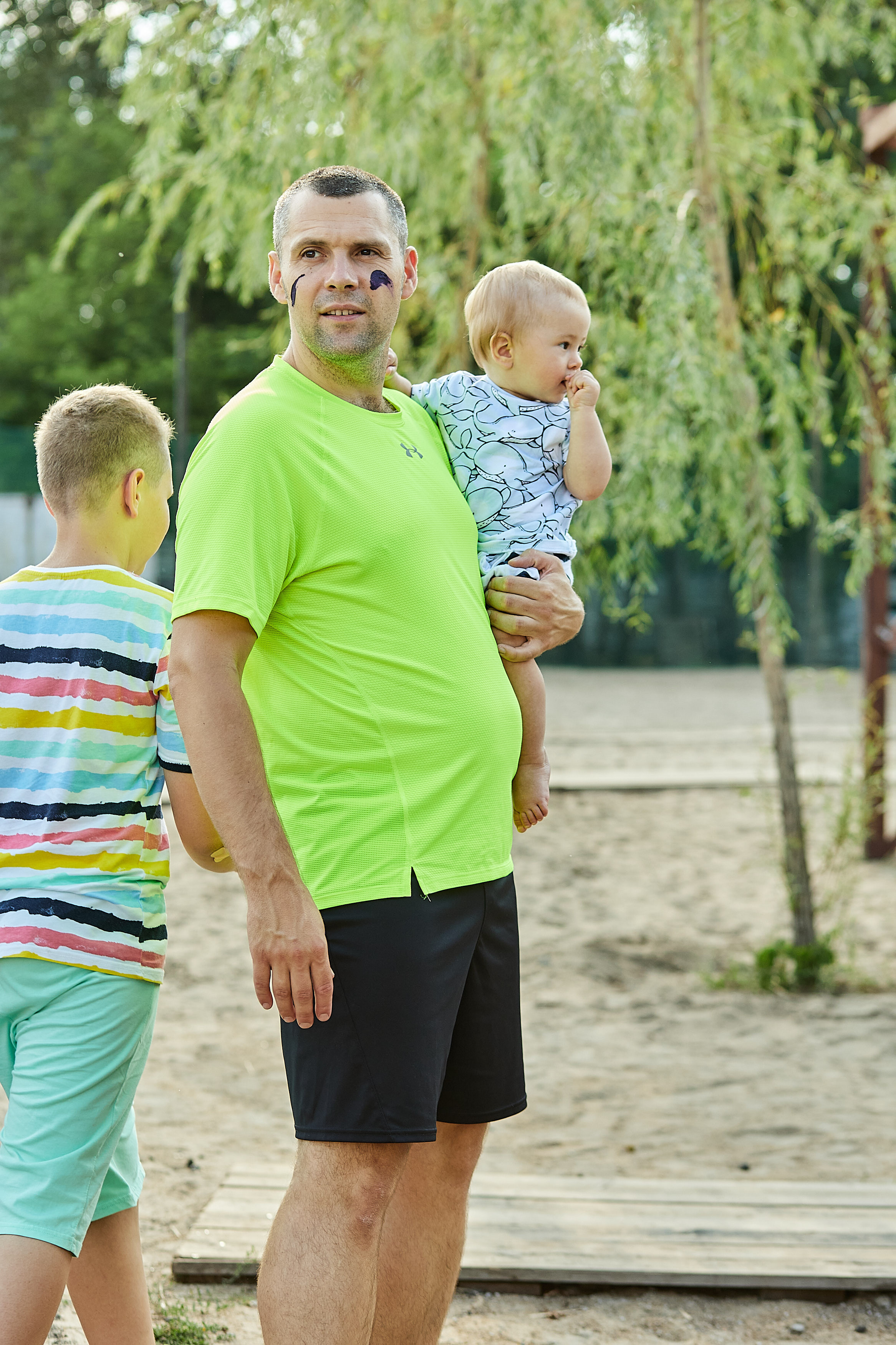 Счастливые лица на дне рождения в Днепре