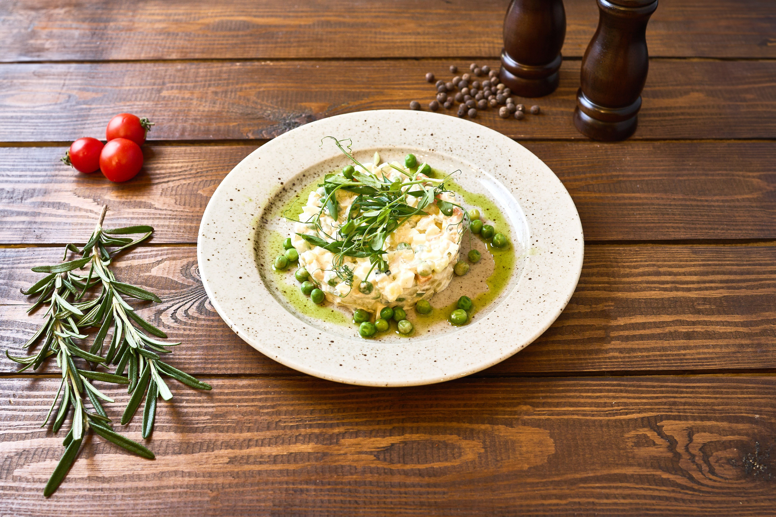 Апетитна вечеря у Дніпрі через об’єктив професійного фотографа.