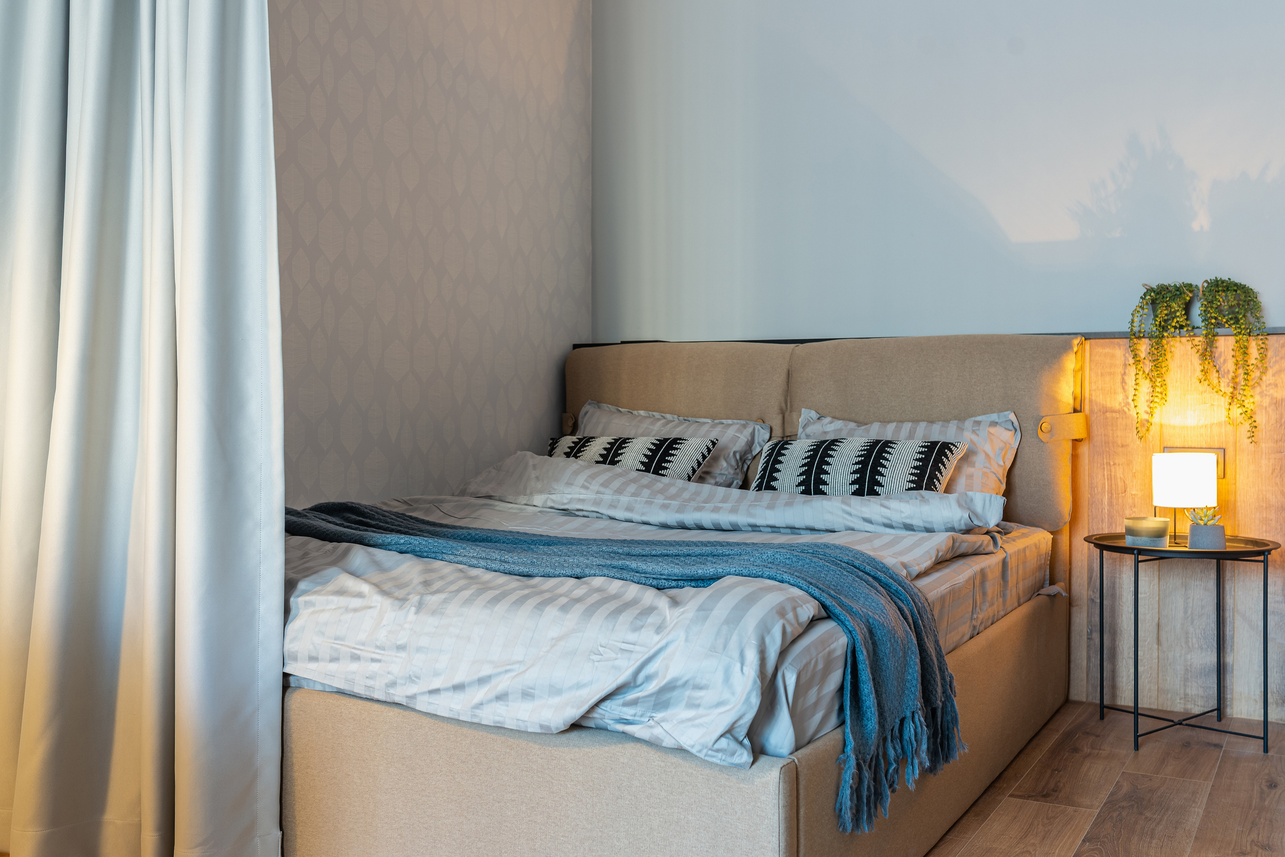 Дизайн квартиры-студии в Днепре — простота и уют в каждой детали.