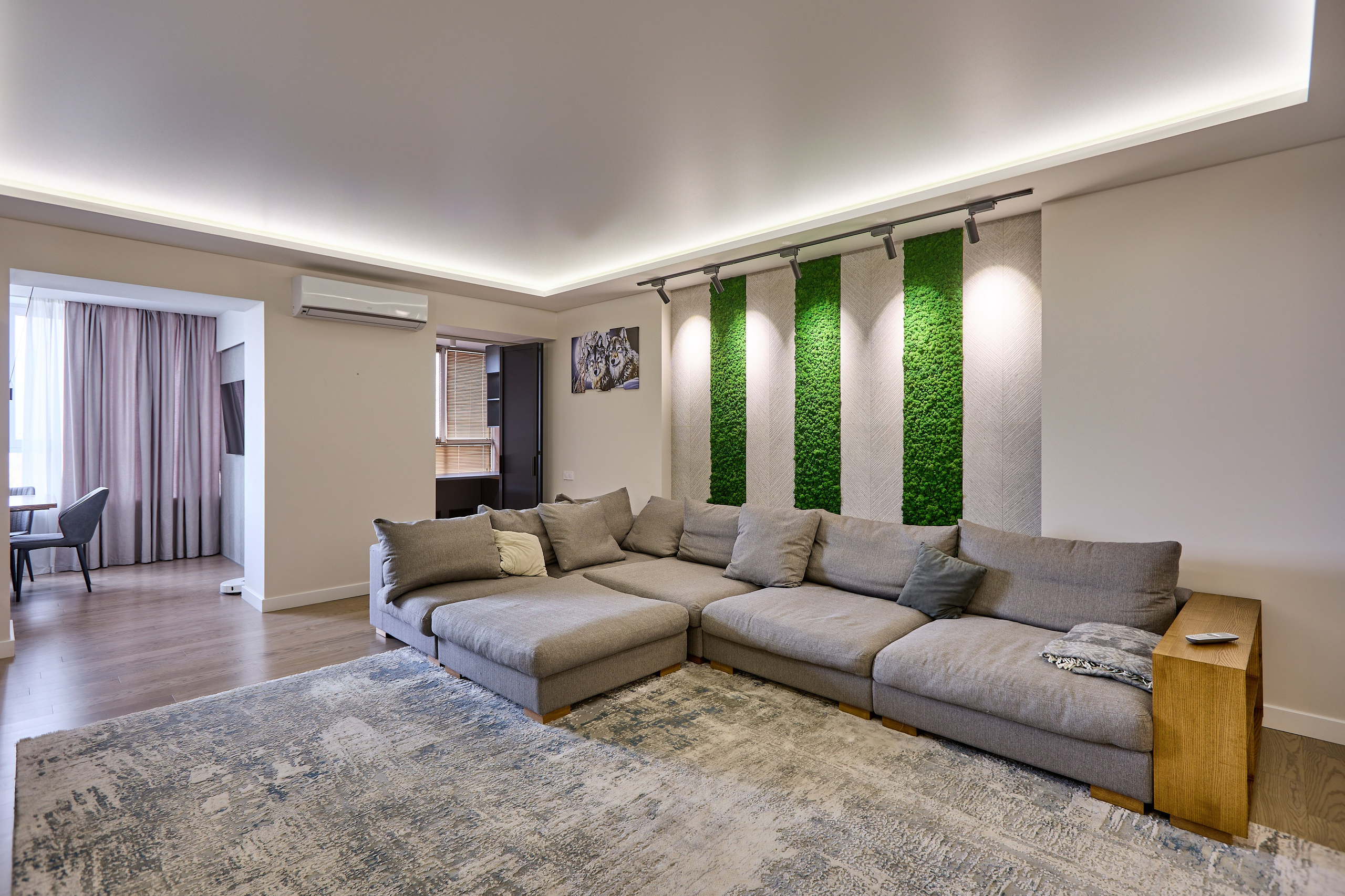 Дизайн квартиры в Днепре — уютный минимализм с деревянными элементами