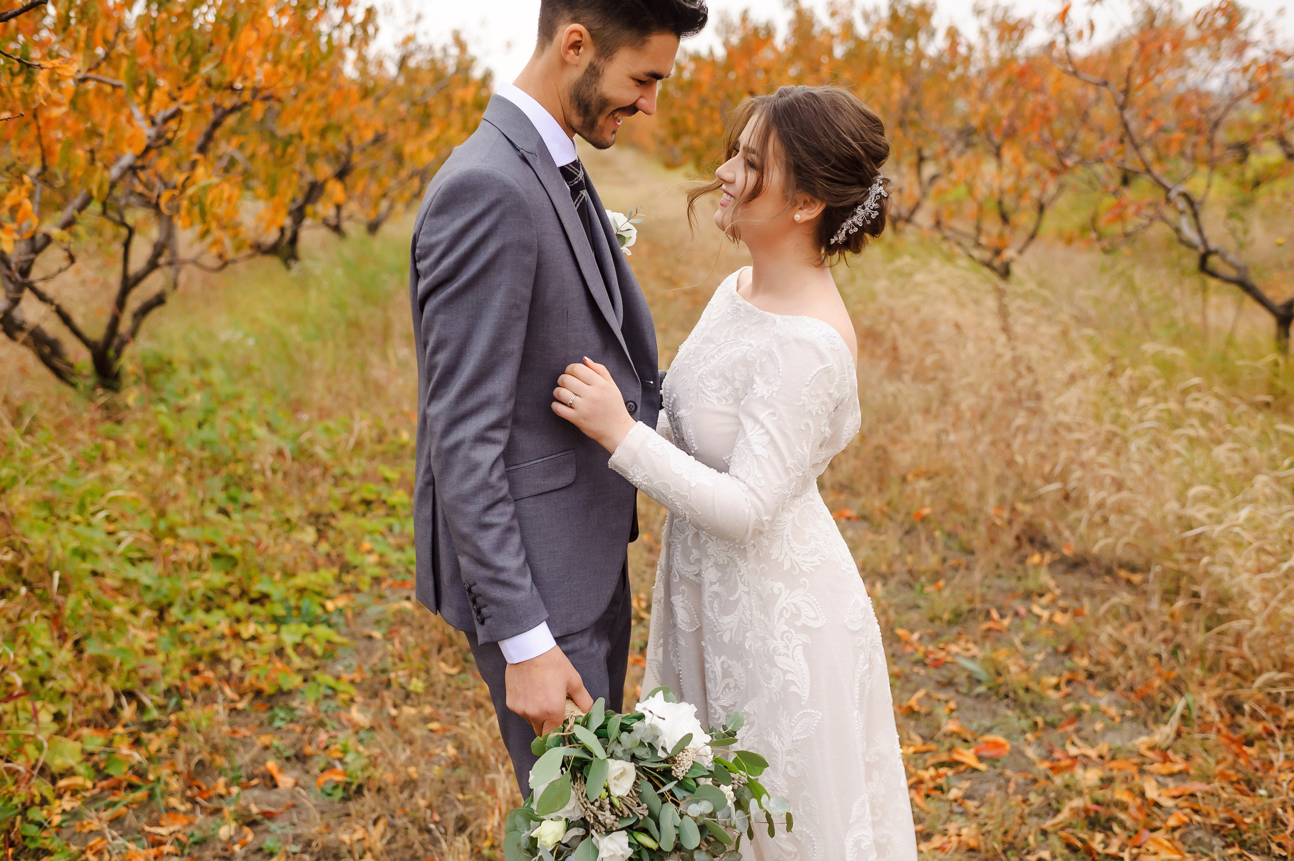 Elisei & Mariana. Fotograf de nunta Ion Cobzac