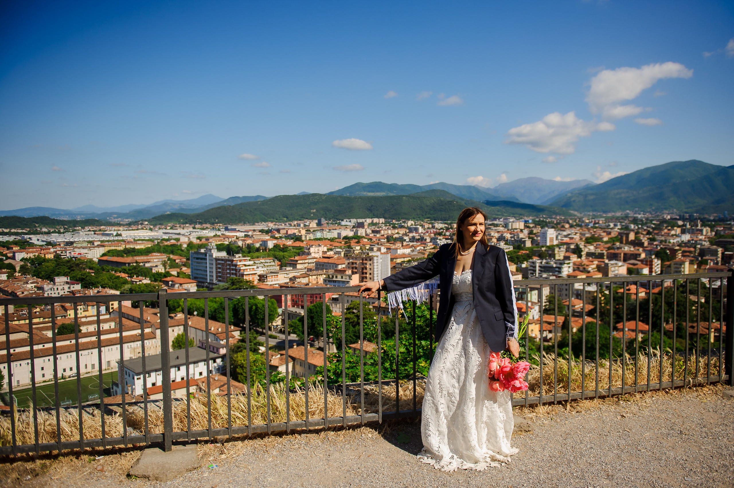 Alessandro & Olguzza (Castello di Brescia). Fotograf de nunta Ion Cobzac